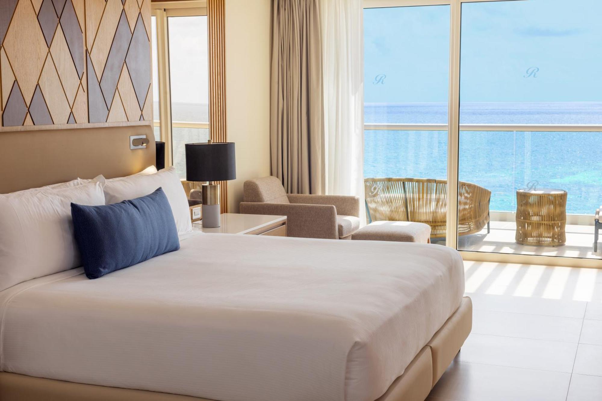 Royalton Splash Riviera Cancun, An Autograph Collection