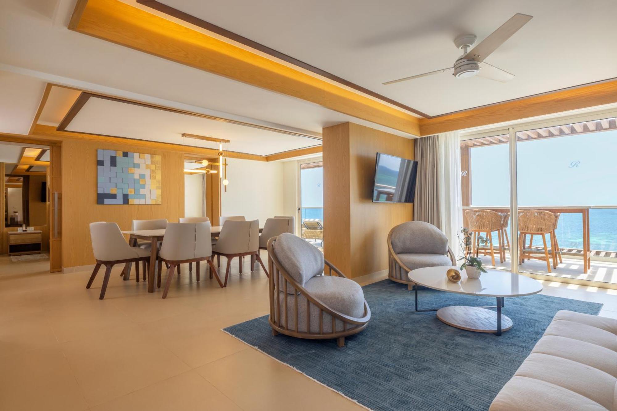Hotel Royalton Splash Riviera Cancun, An Autograph Collection 5*