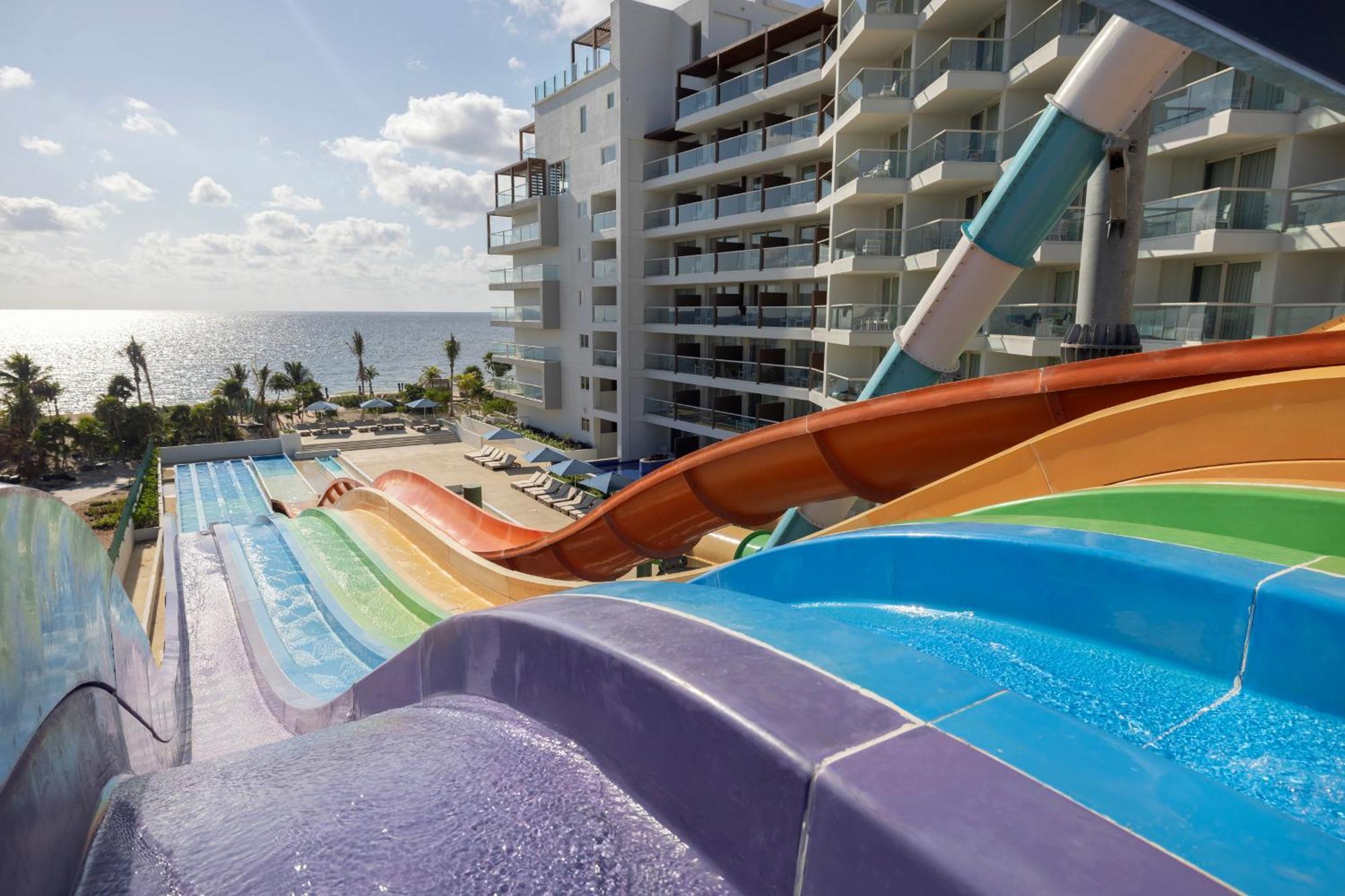 Hotel Royalton Splash Riviera Cancun, An Autograph Collection 5*