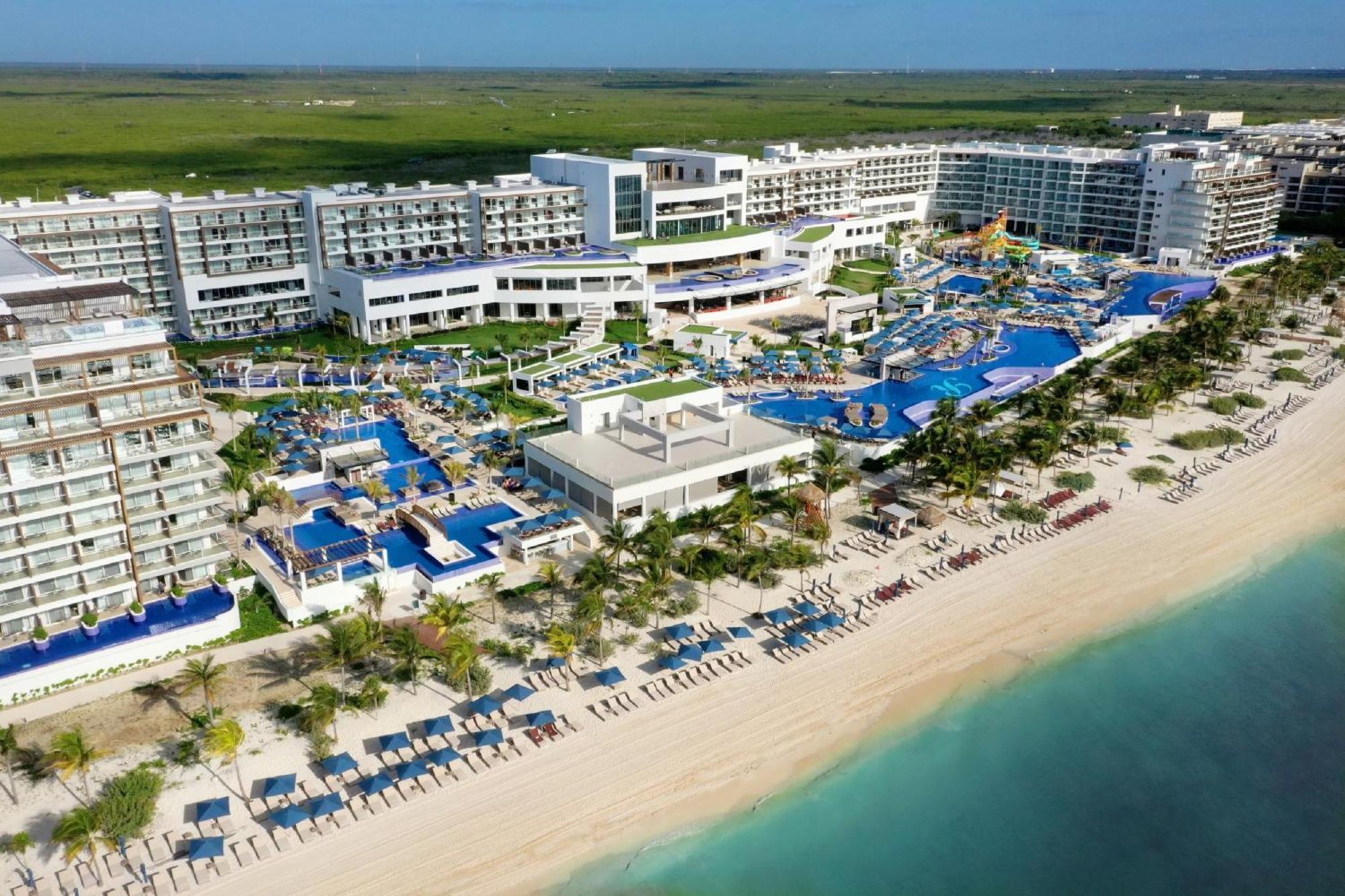 Royalton Splash Riviera Cancun, An Autograph Collection