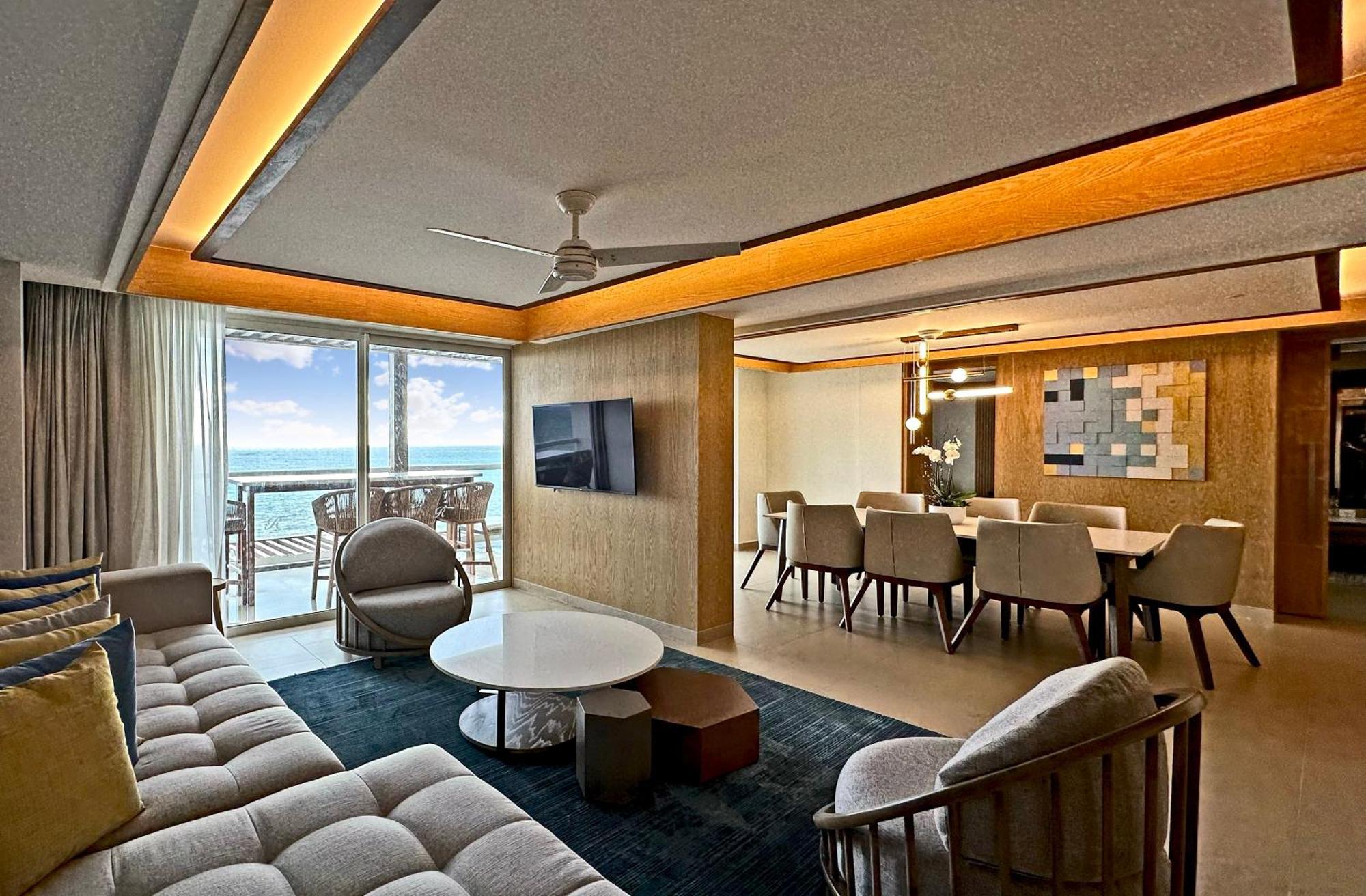 Royalton Splash Riviera Cancun, An Autograph Collection