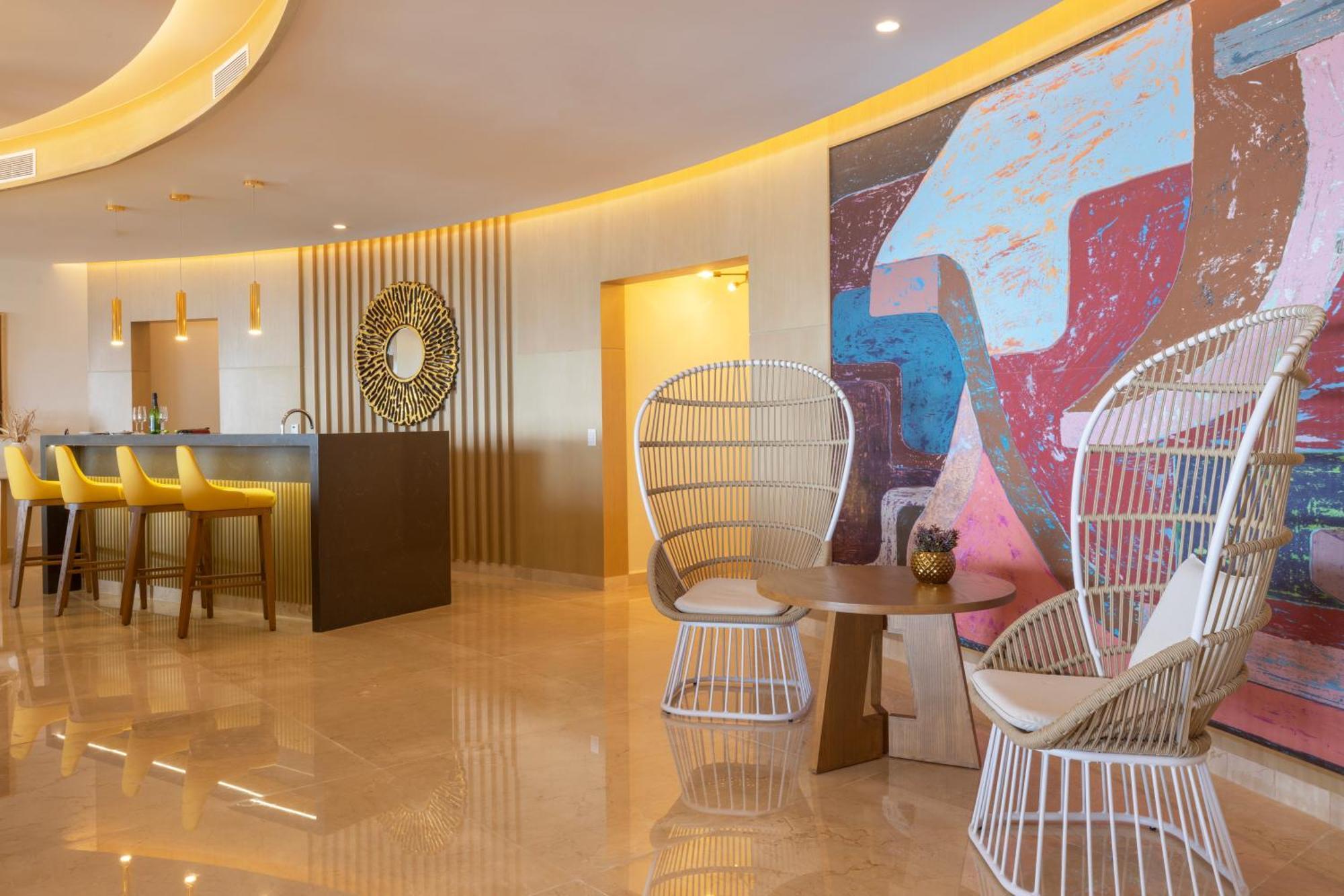 Hotel Royalton Splash Riviera Cancun, An Autograph Collection