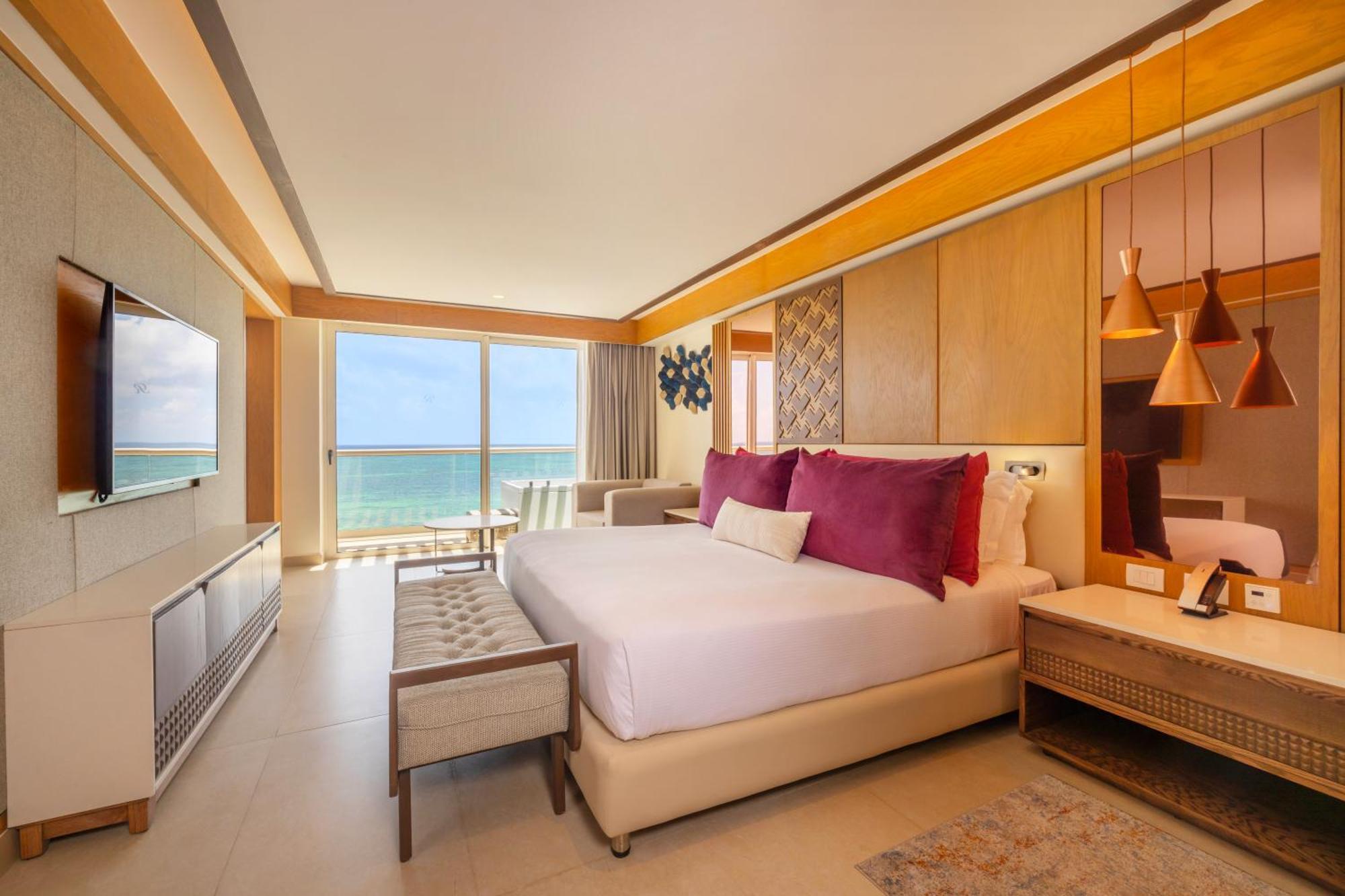 Royalton Splash Riviera Cancun, An Autograph Collection Hotel Puerto Morelos