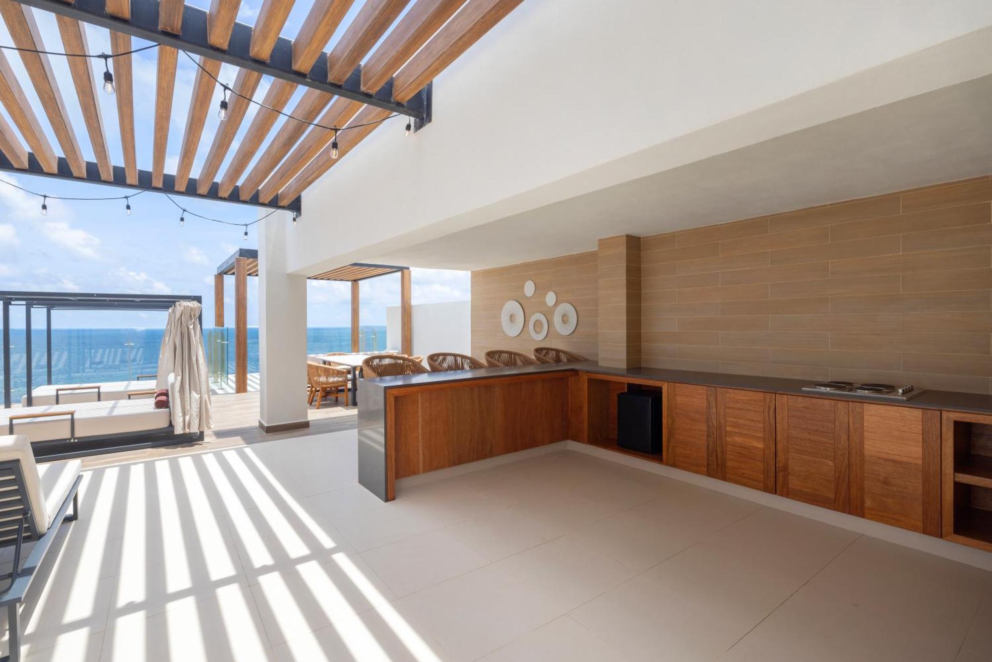 Royalton Splash Riviera Cancun, An Autograph Collection Hotel 5*