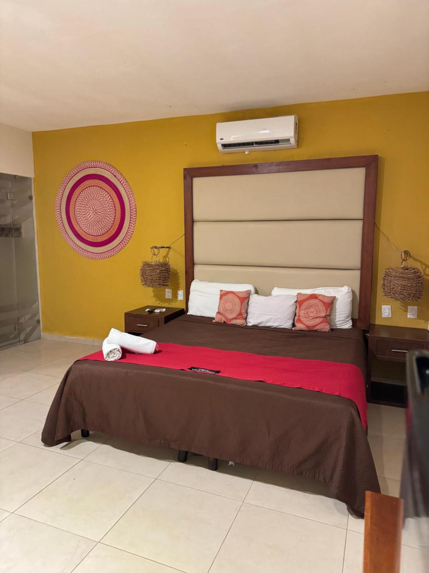 Valentina Hotel