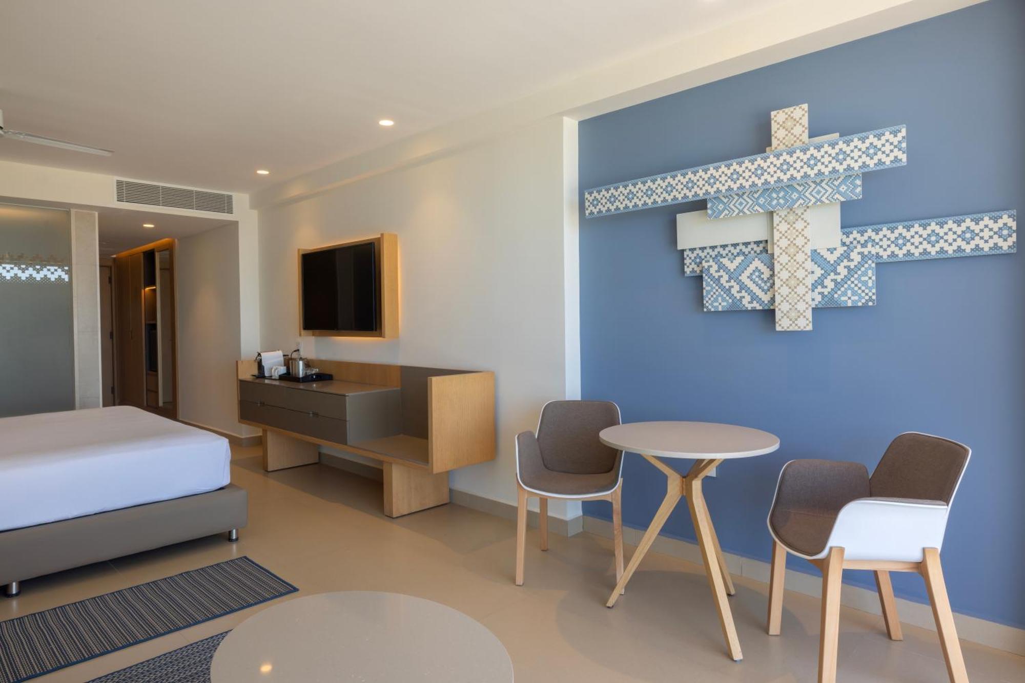 Hotel Royalton Splash Riviera Cancun, An Autograph Collection 5*