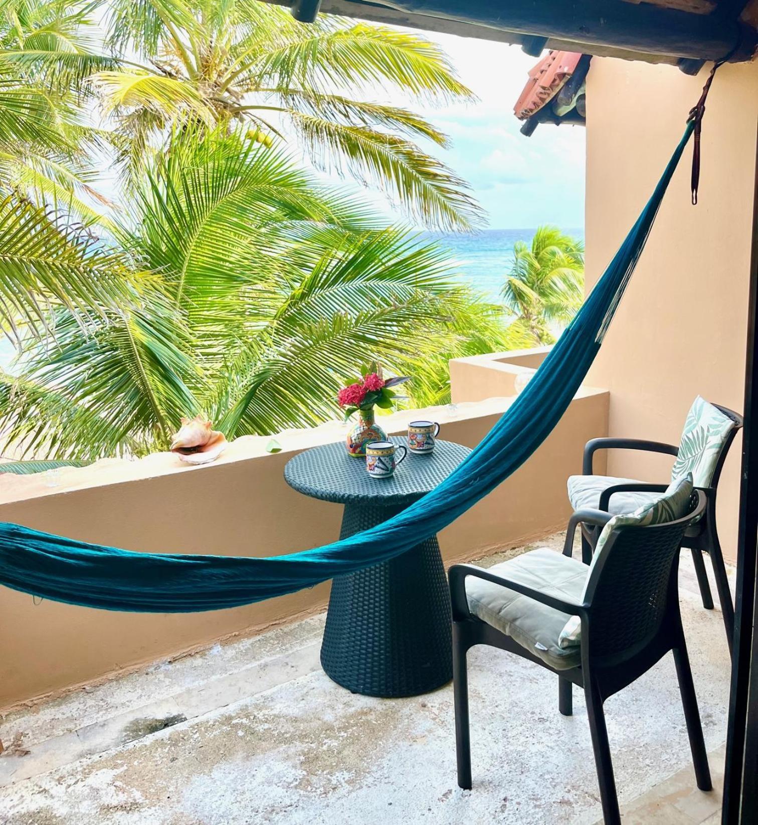 Beachfront Hammock Heaven Apartamento *