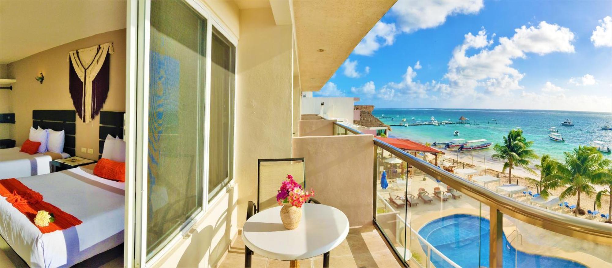 Hacienda Morelos Beachfront Hotel Puerto Morelos