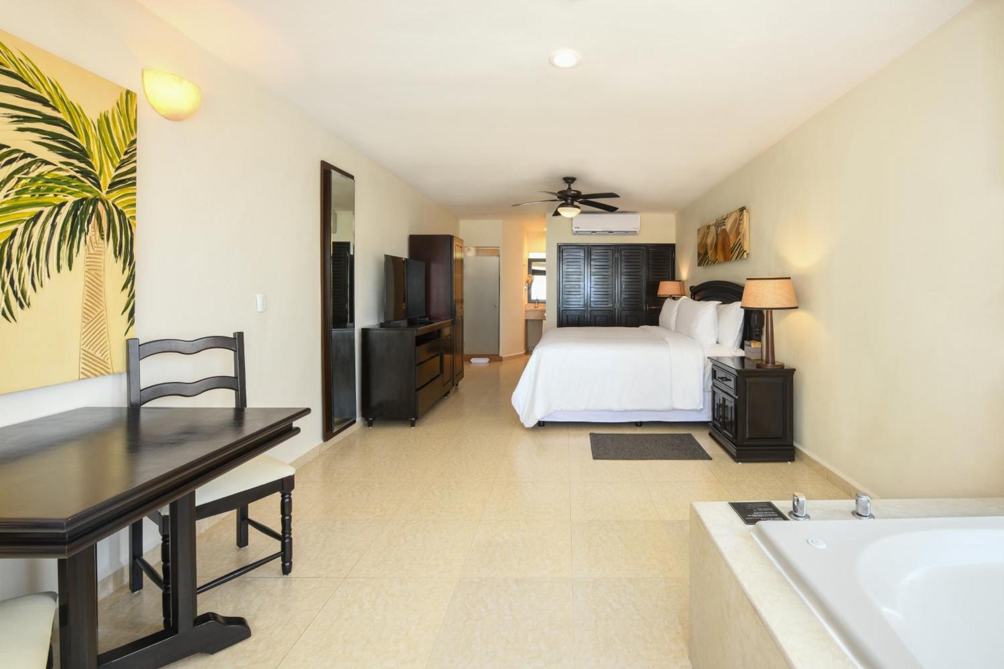 Resort Hidden Au Naturel Adults Only Catamaran, Cenote & Inclusive