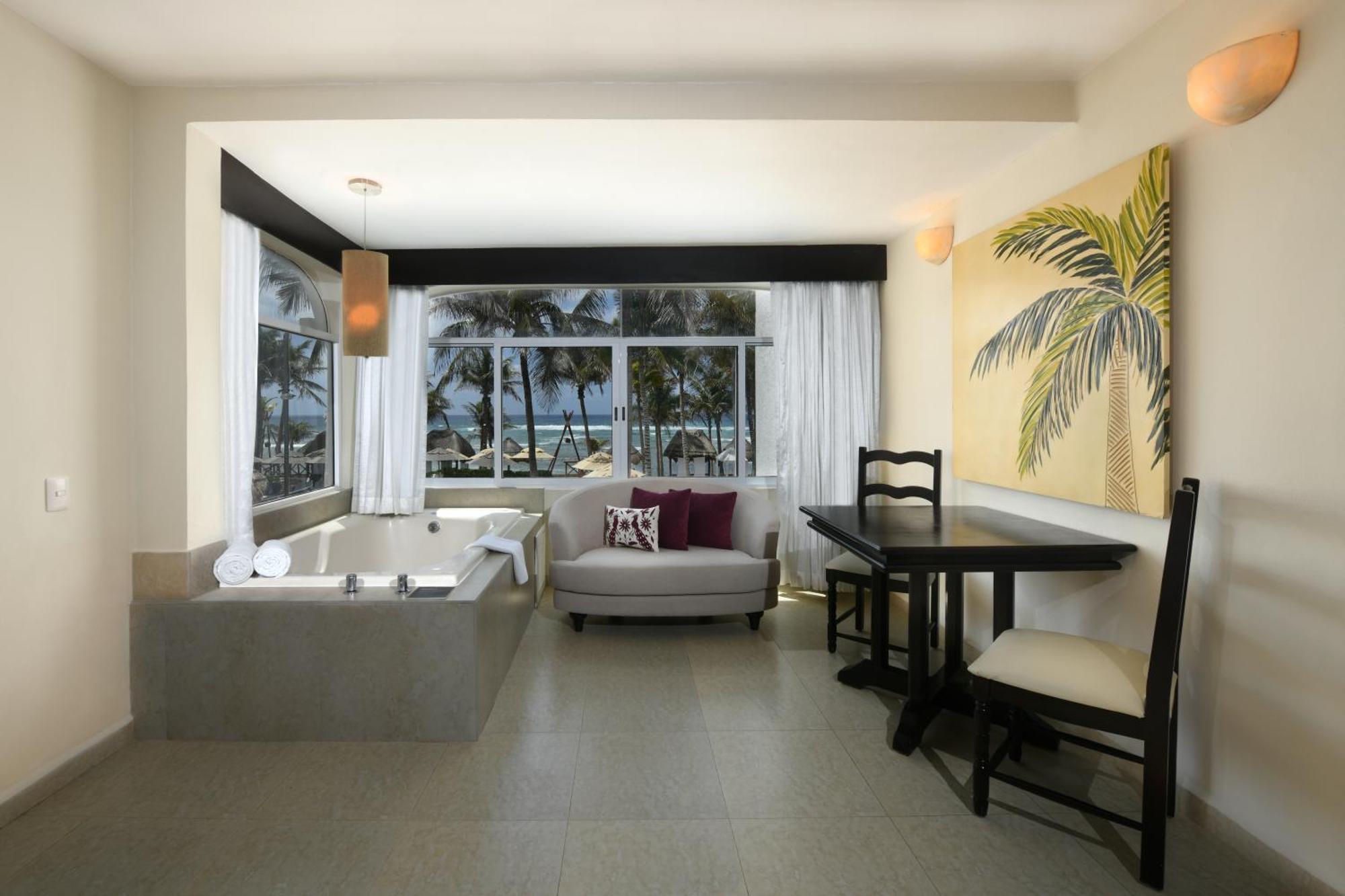 Hidden Au Naturel Adults Only Catamaran, Cenote & Inclusive Resort 5*