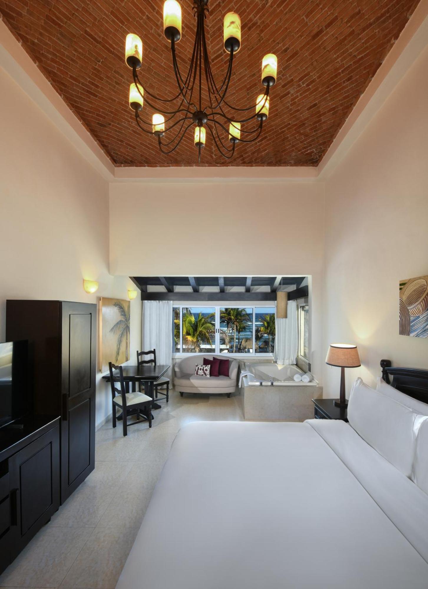 Resort Hidden Au Naturel Adults Only Catamaran, Cenote & Inclusive 5*