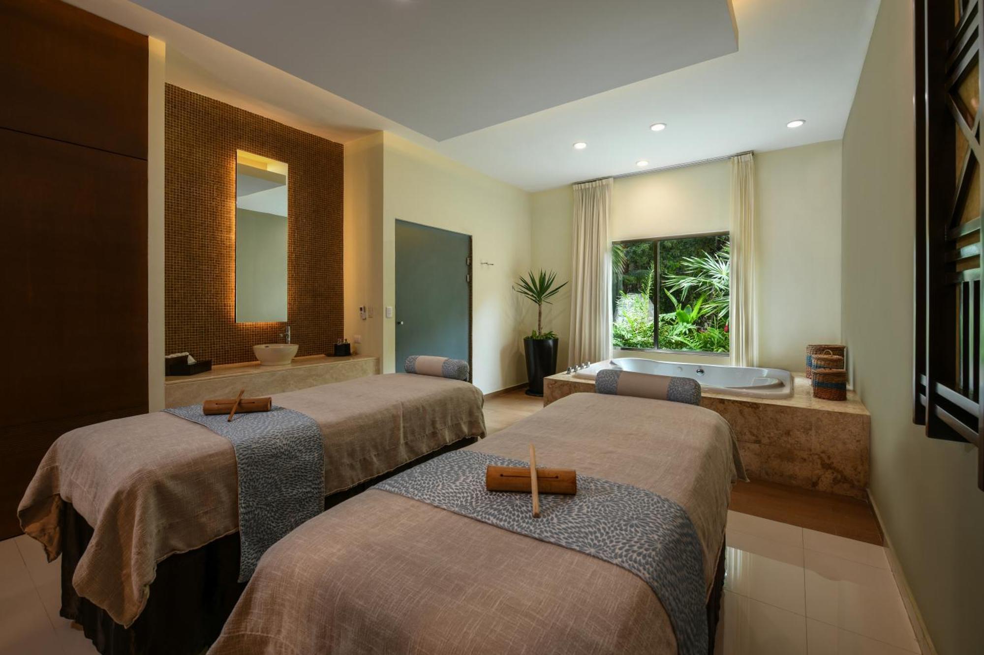 Hidden Au Naturel Adults Only Catamaran, Cenote & Inclusive 5*