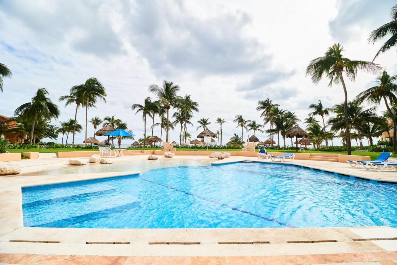 Beachfront Appt With Amazing Pool In Pto Aventuras *