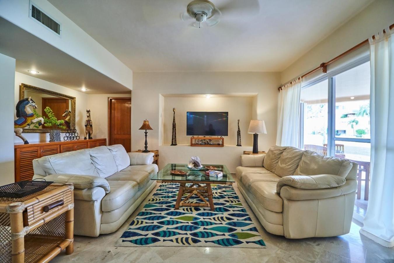 Apartment Beachfront Appt With Amazing Pool In Pto Aventuras