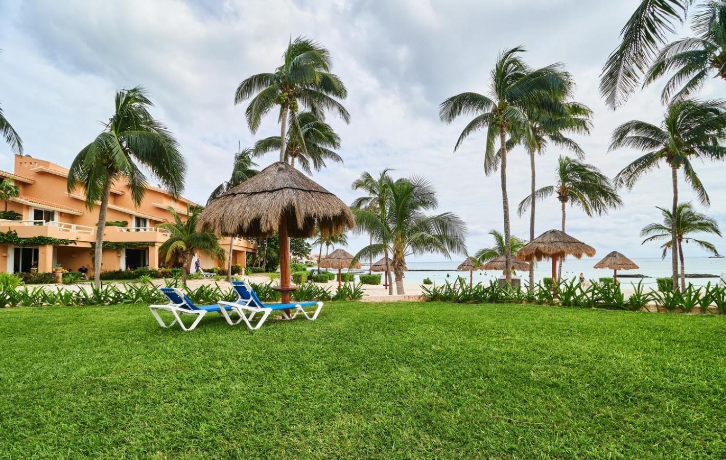 Beachfront Appt With Amazing Pool In Pto Aventuras Puerto Aventuras