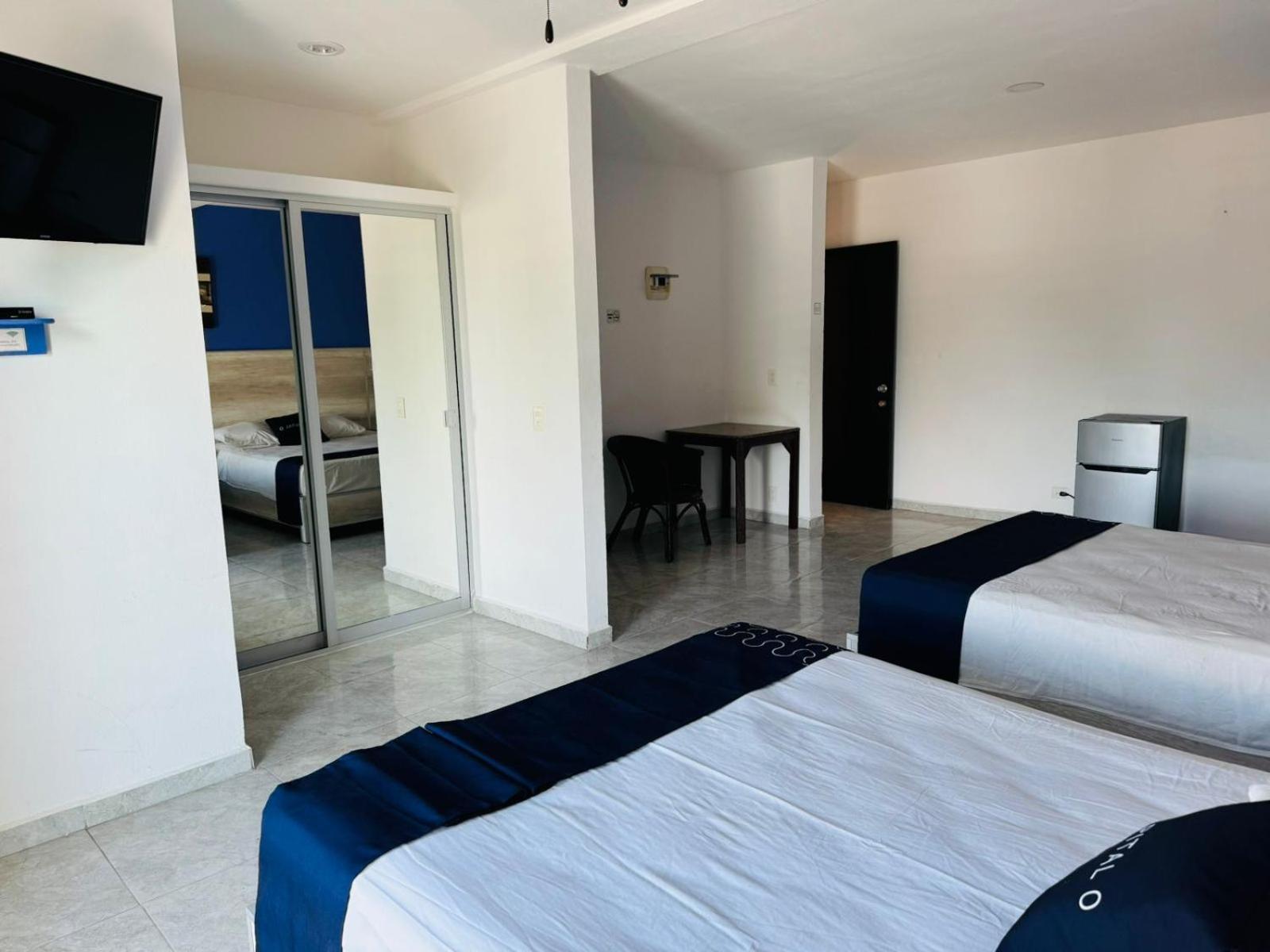 Hotel Punta Esmeralda