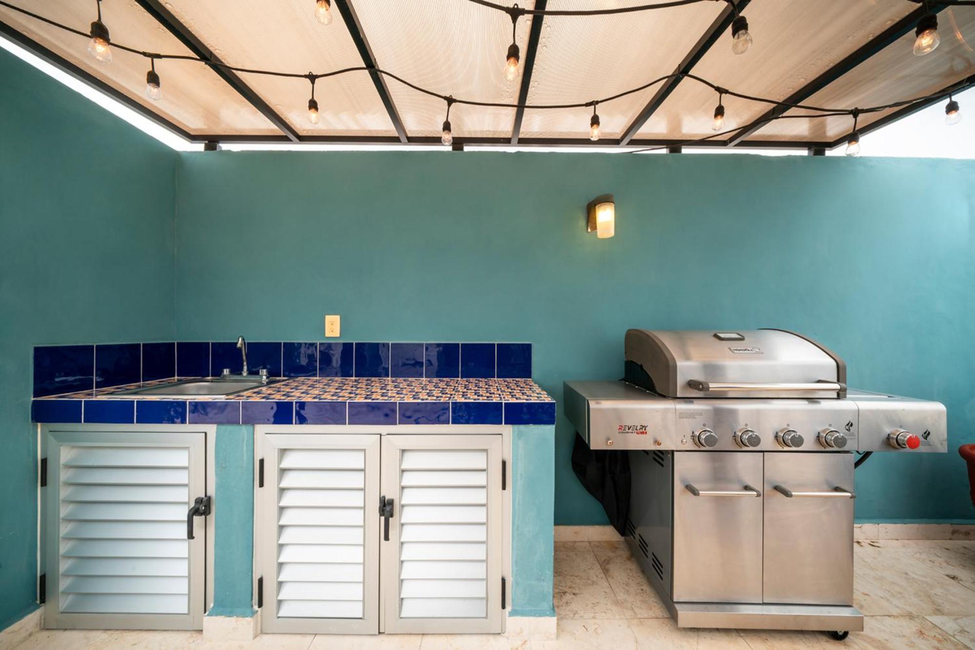 Casa de férias Penthouse 2 Bed With Private Rooftop Close To 5th - Sol Tranquilo *