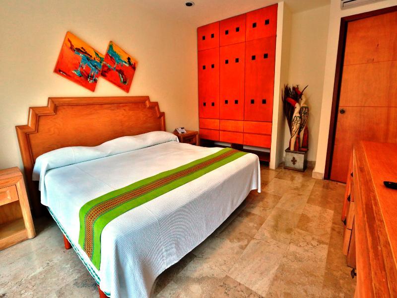 Coral Maya 3*