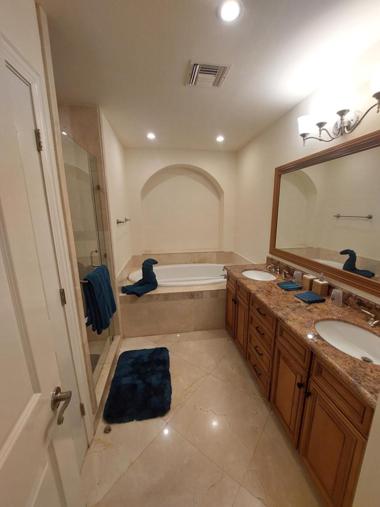403 Landmark Beachfront * Cozumel