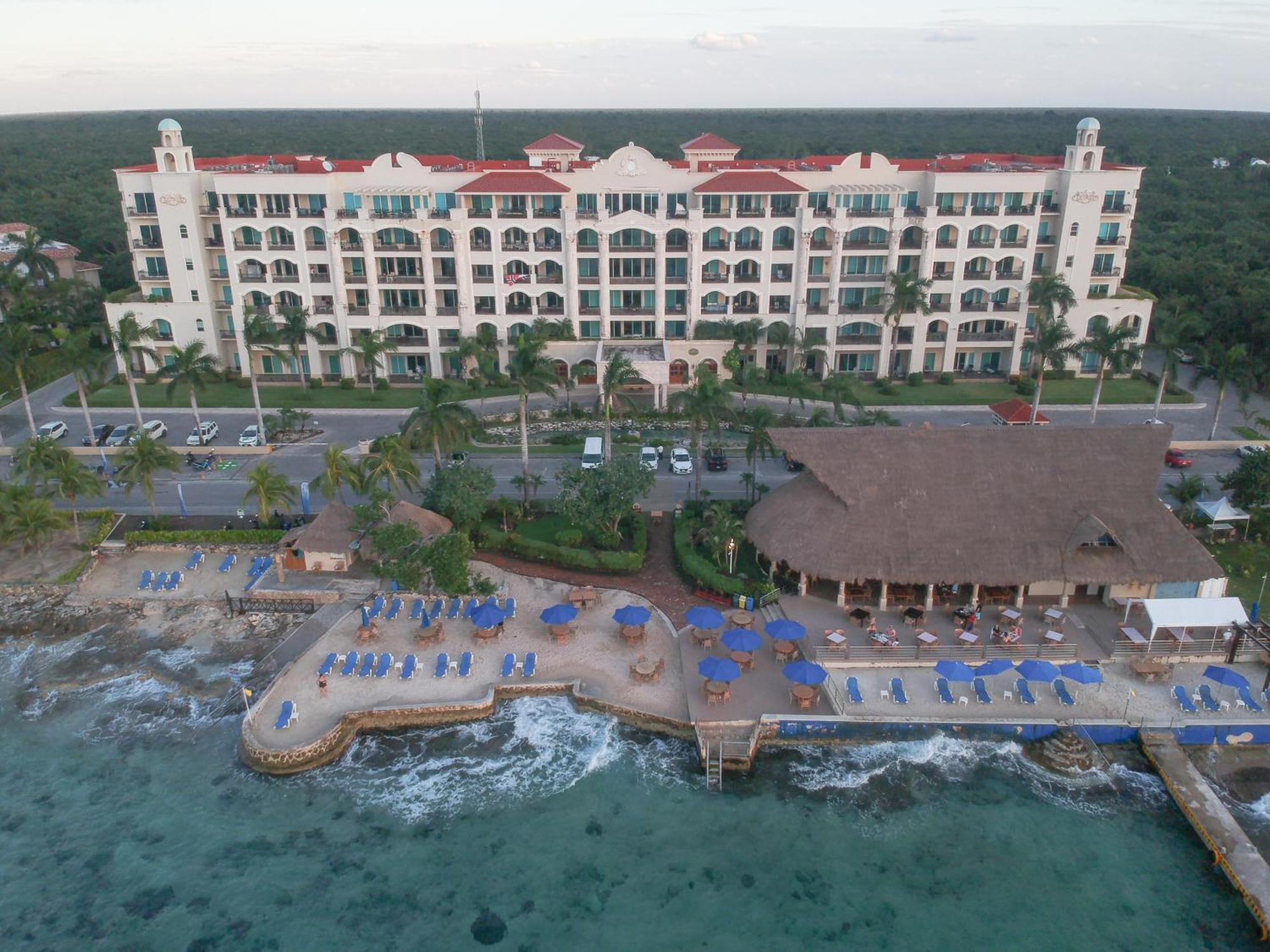 403 Landmark Beachfront