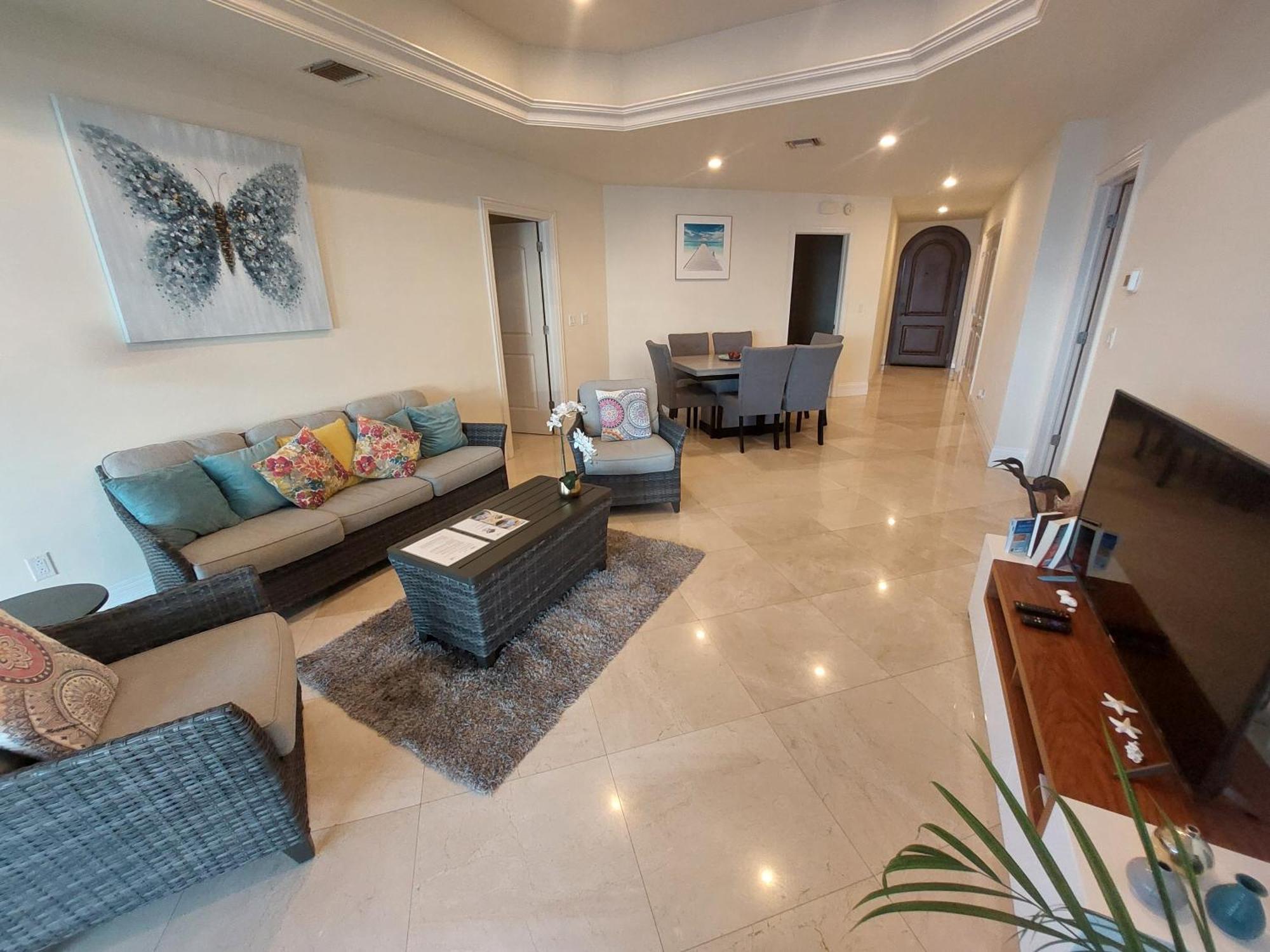Apartment 403 Landmark Beachfront