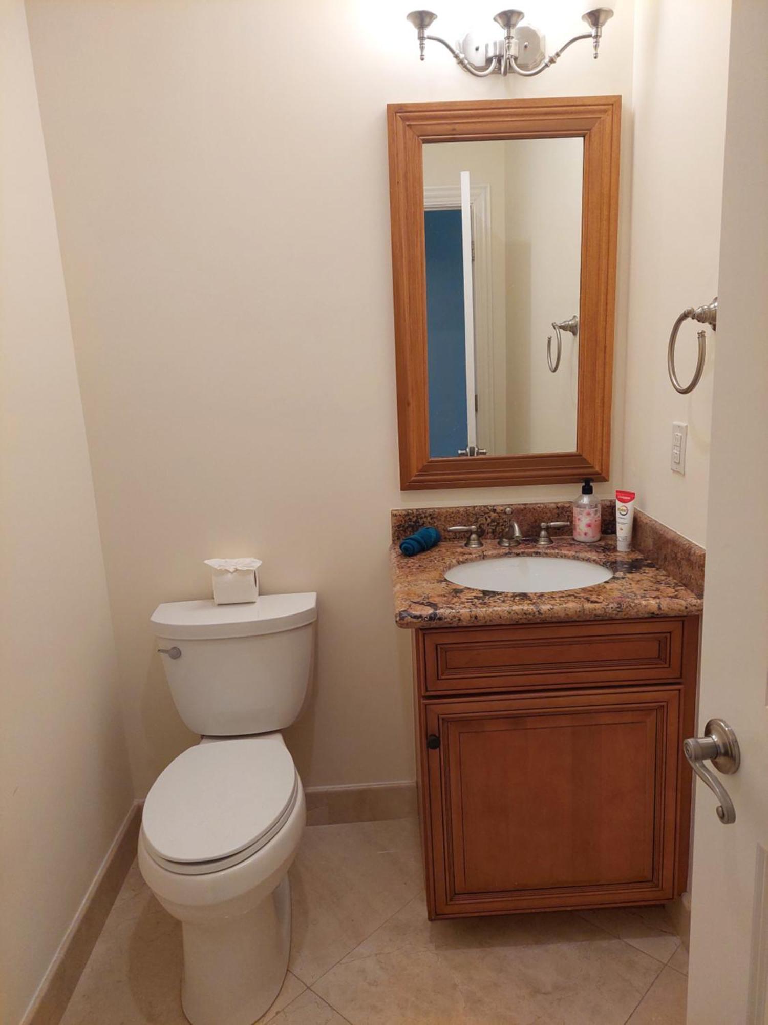 403 Landmark Beachfront Apartment Cozumel