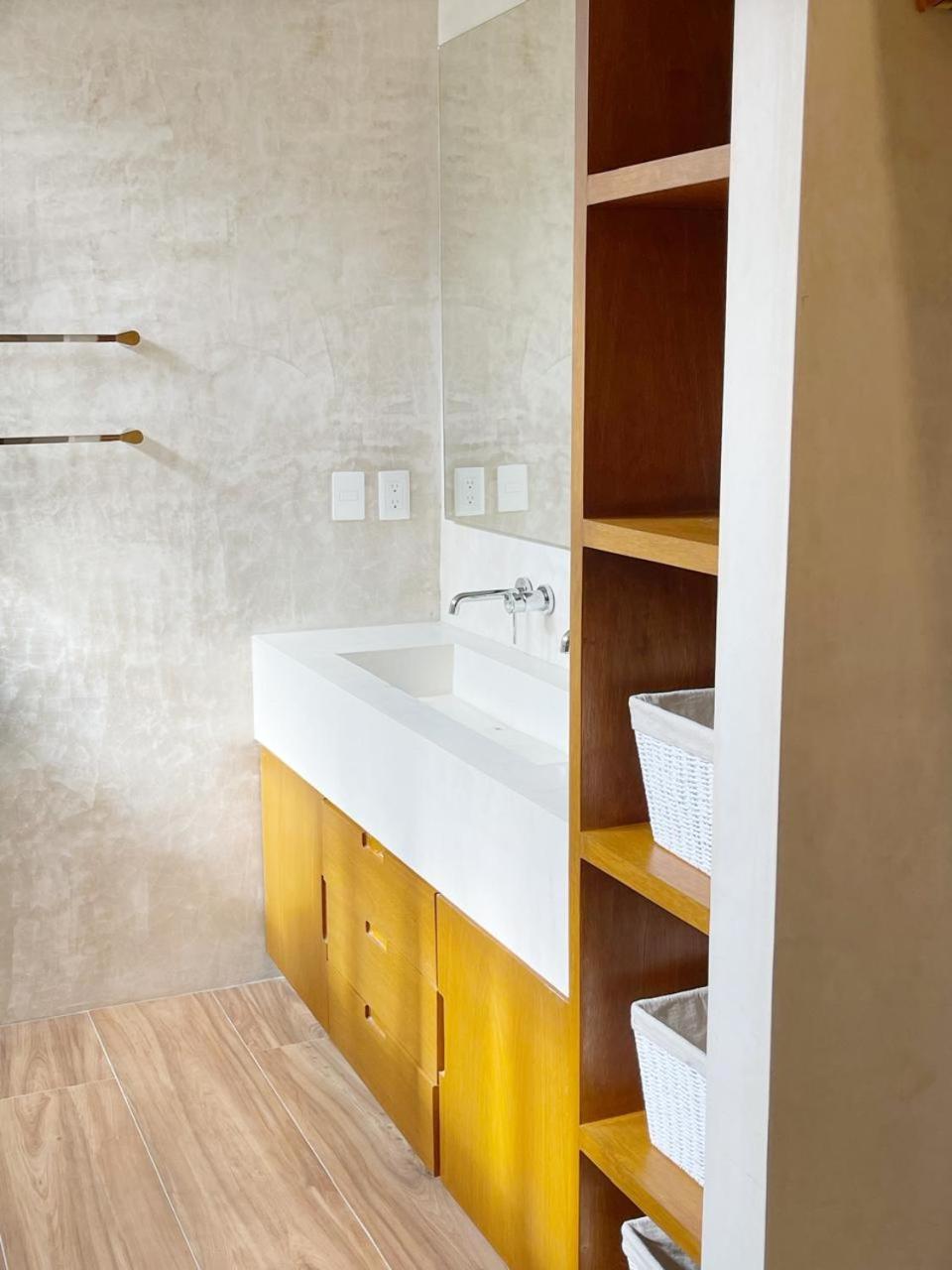 Luxury House Tomanoa - 10pers - 4rooms - Pool - Hotjacuzzi - Speed Wifi -waterfall Tulum