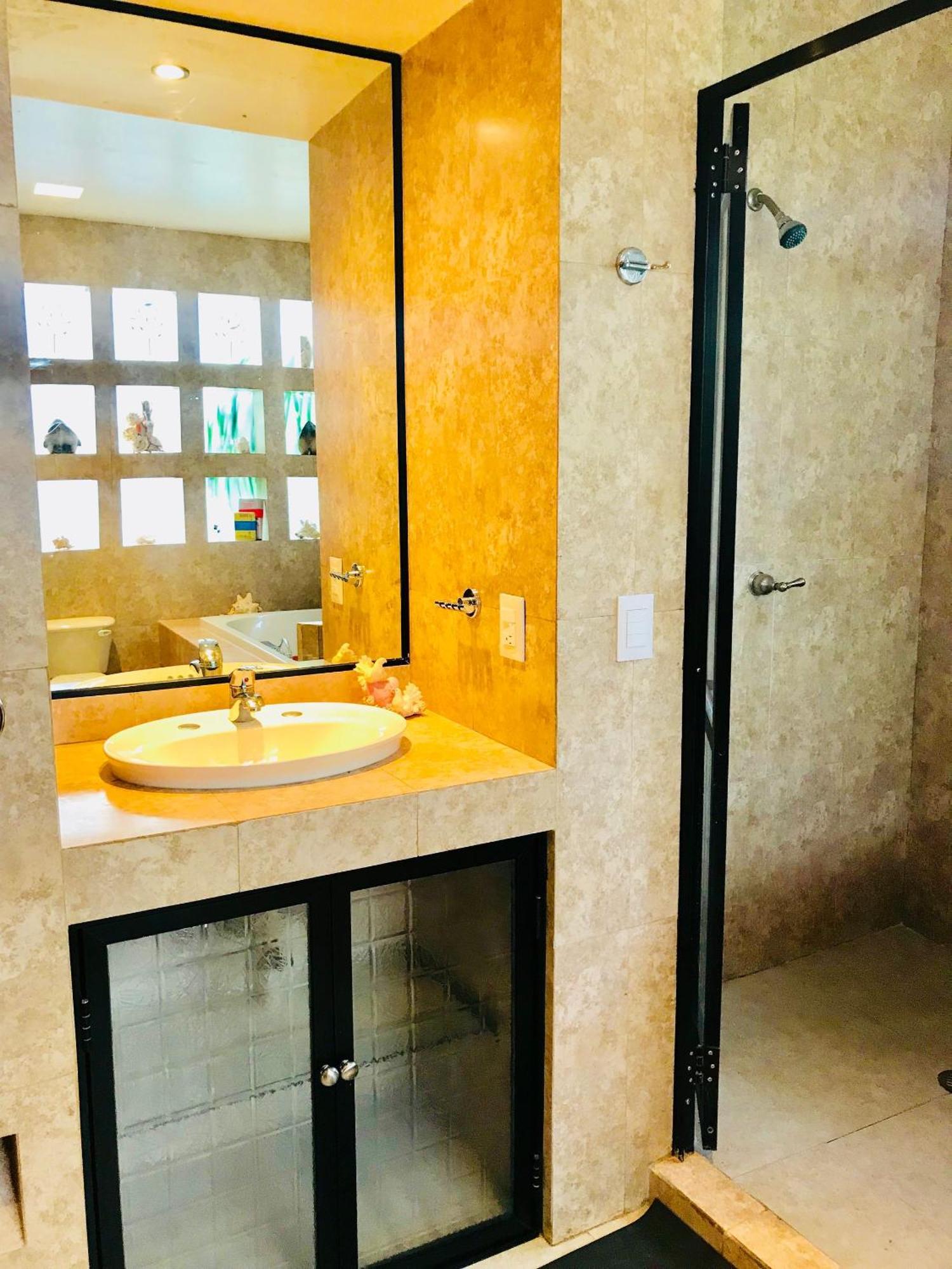 Guest house Playa In Stunning Playacar Townhouse Stage 2