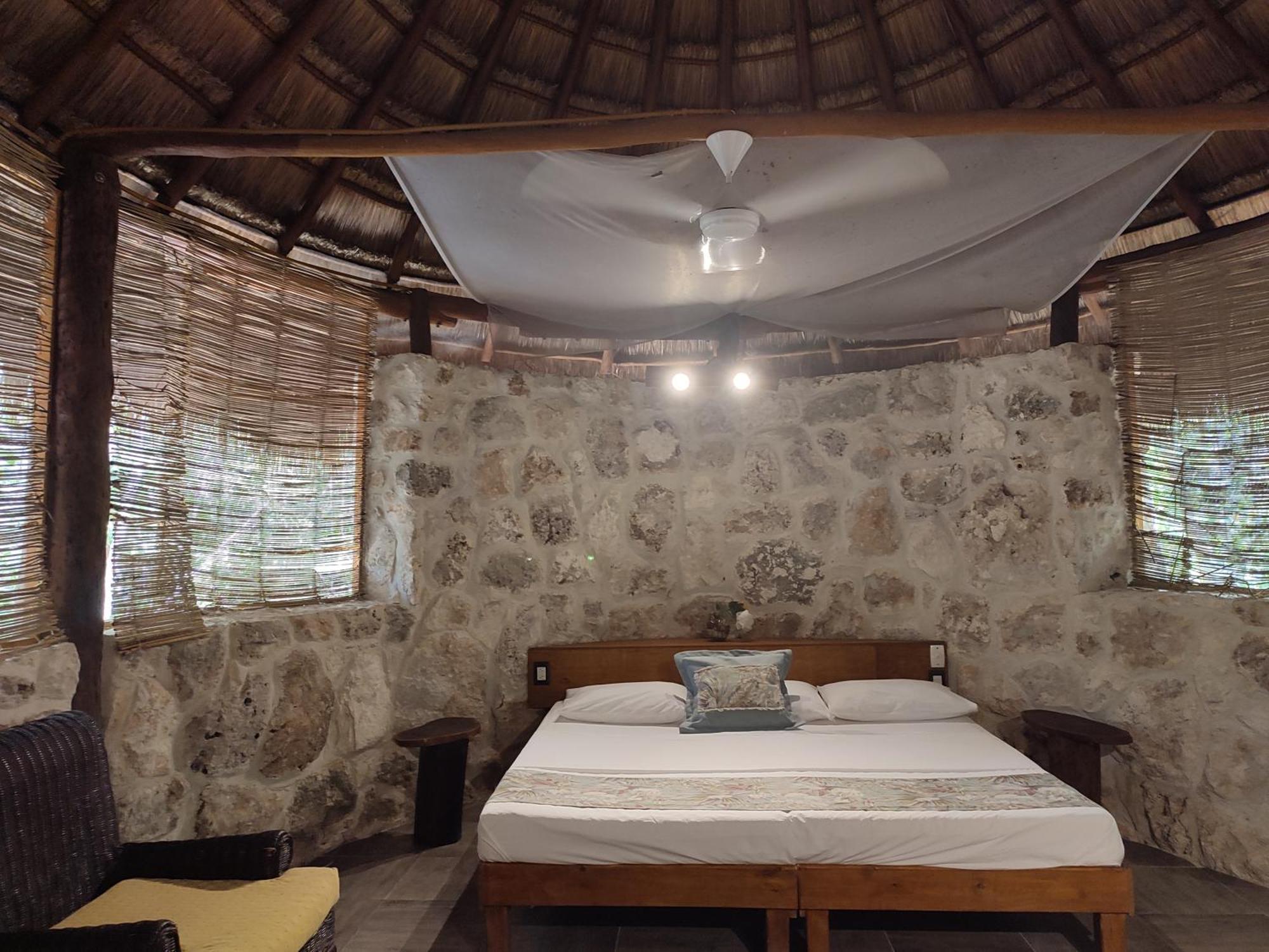 Aldea Maya-ha Con Cenotes Acampamento Puerto Morelos