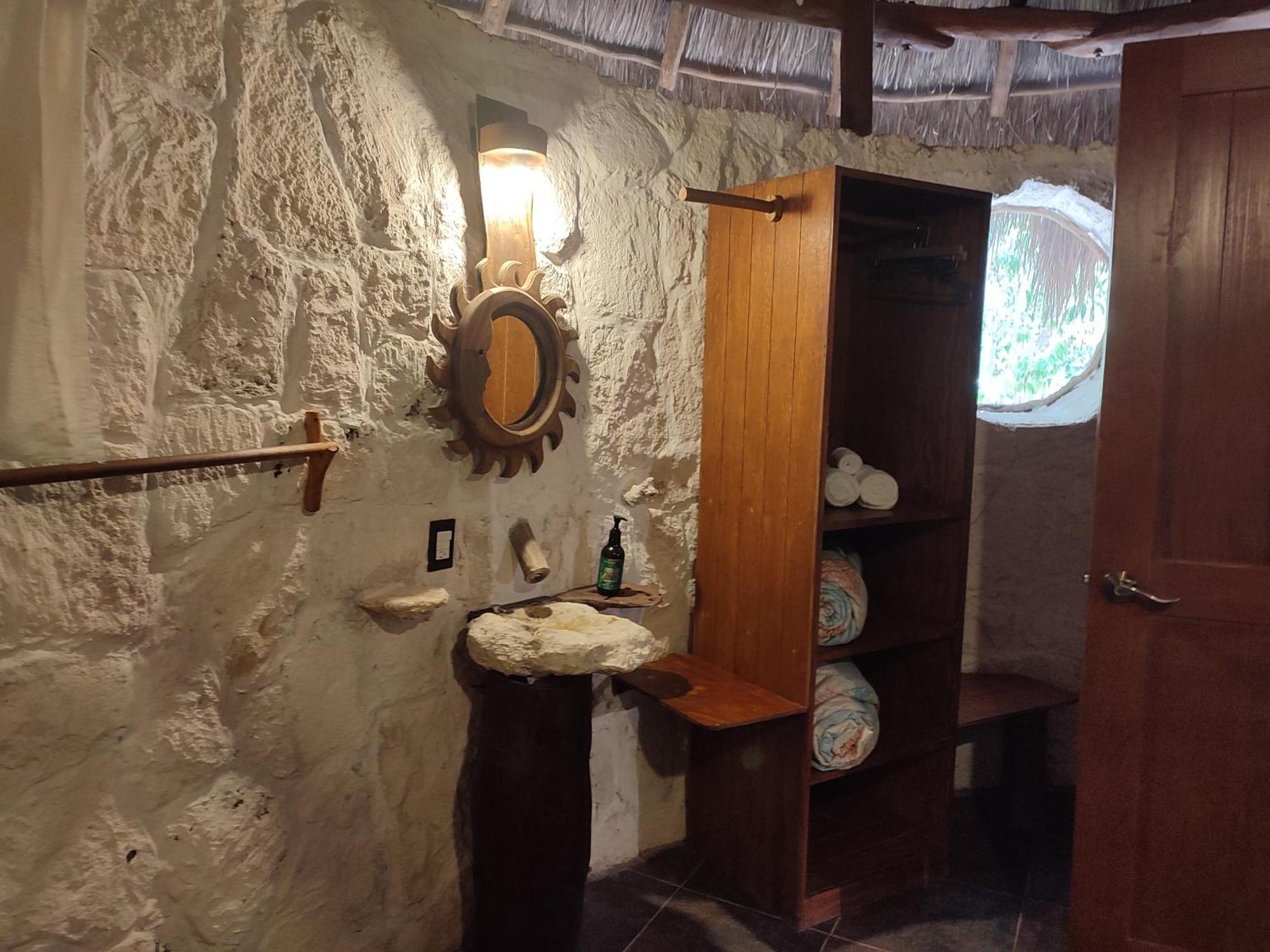 Aldea Maya-ha Con Cenotes