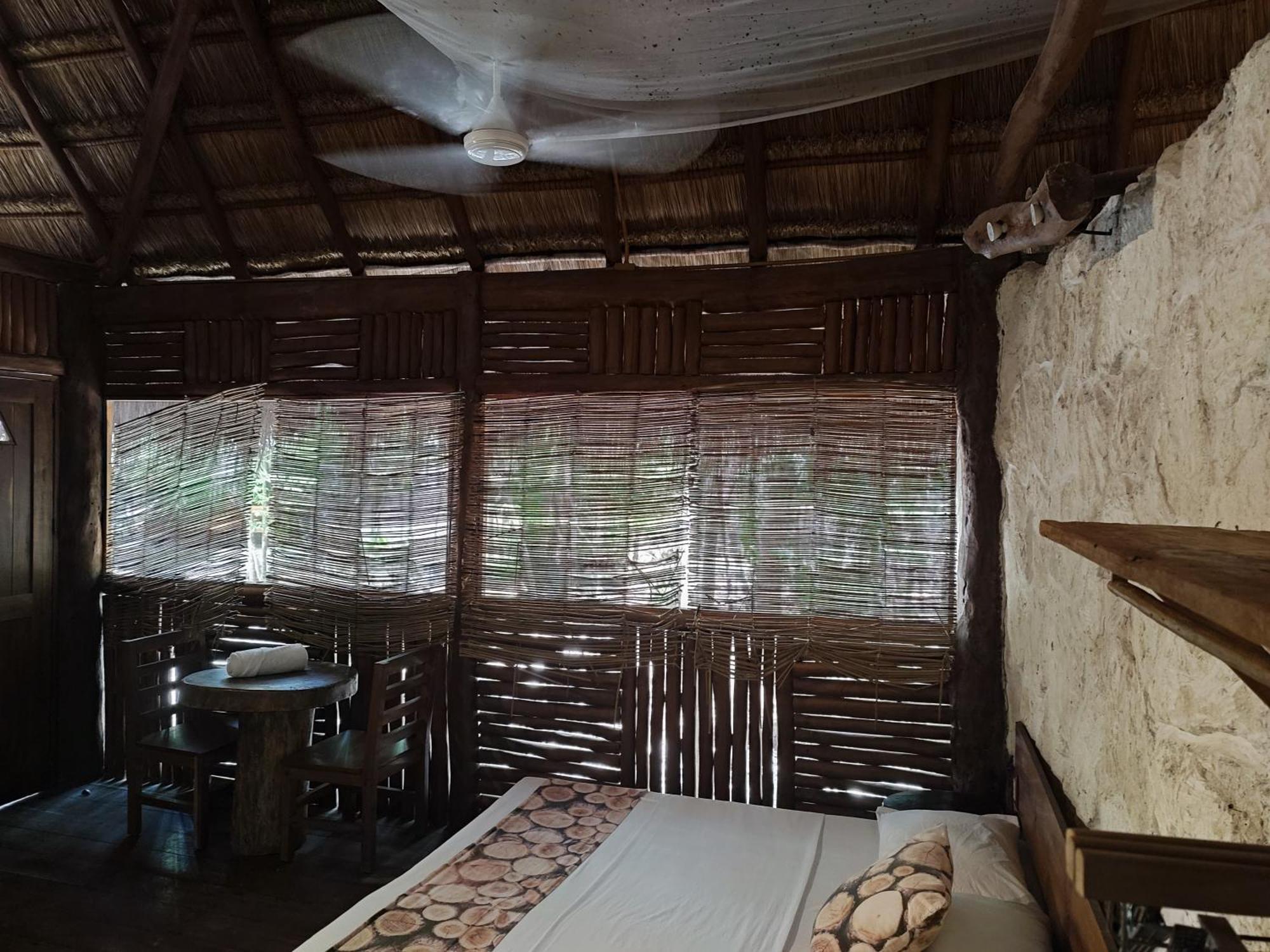 Aldea Maya-ha Con Cenotes