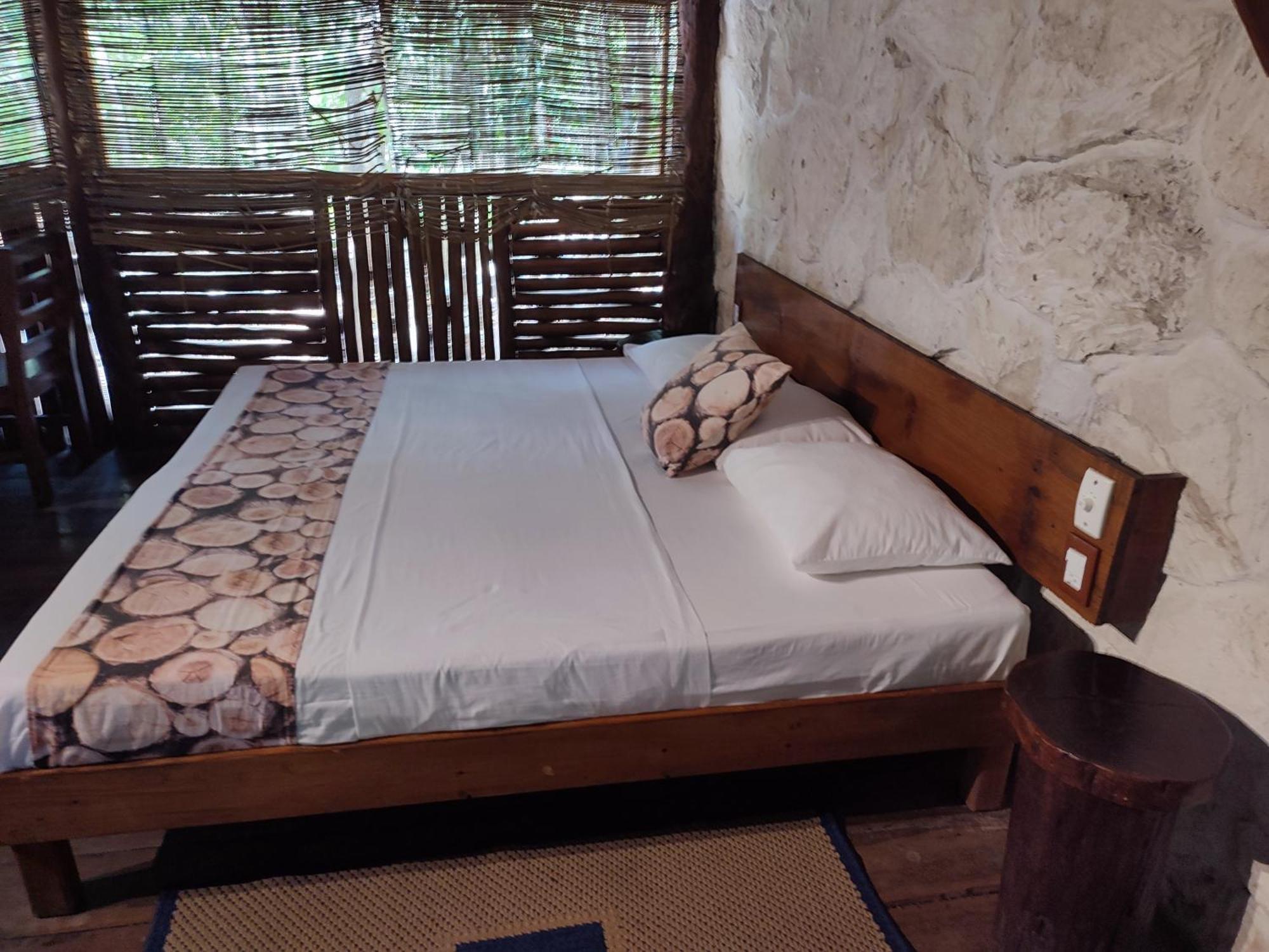 Aldea Maya-ha Con Cenotes