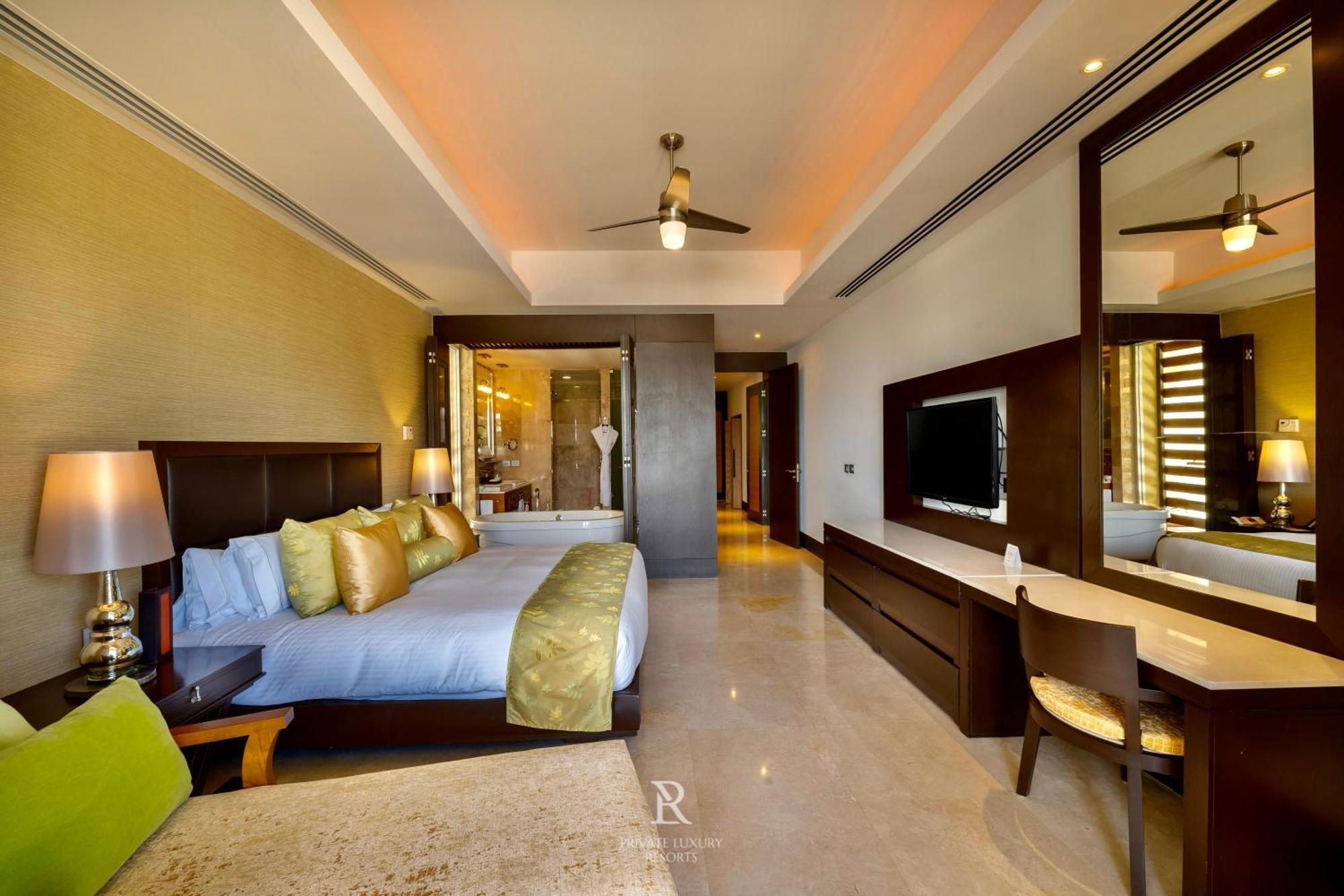 Grand Luxxe Two Bedroom - Riviera Maya Resort Puerto Morelos
