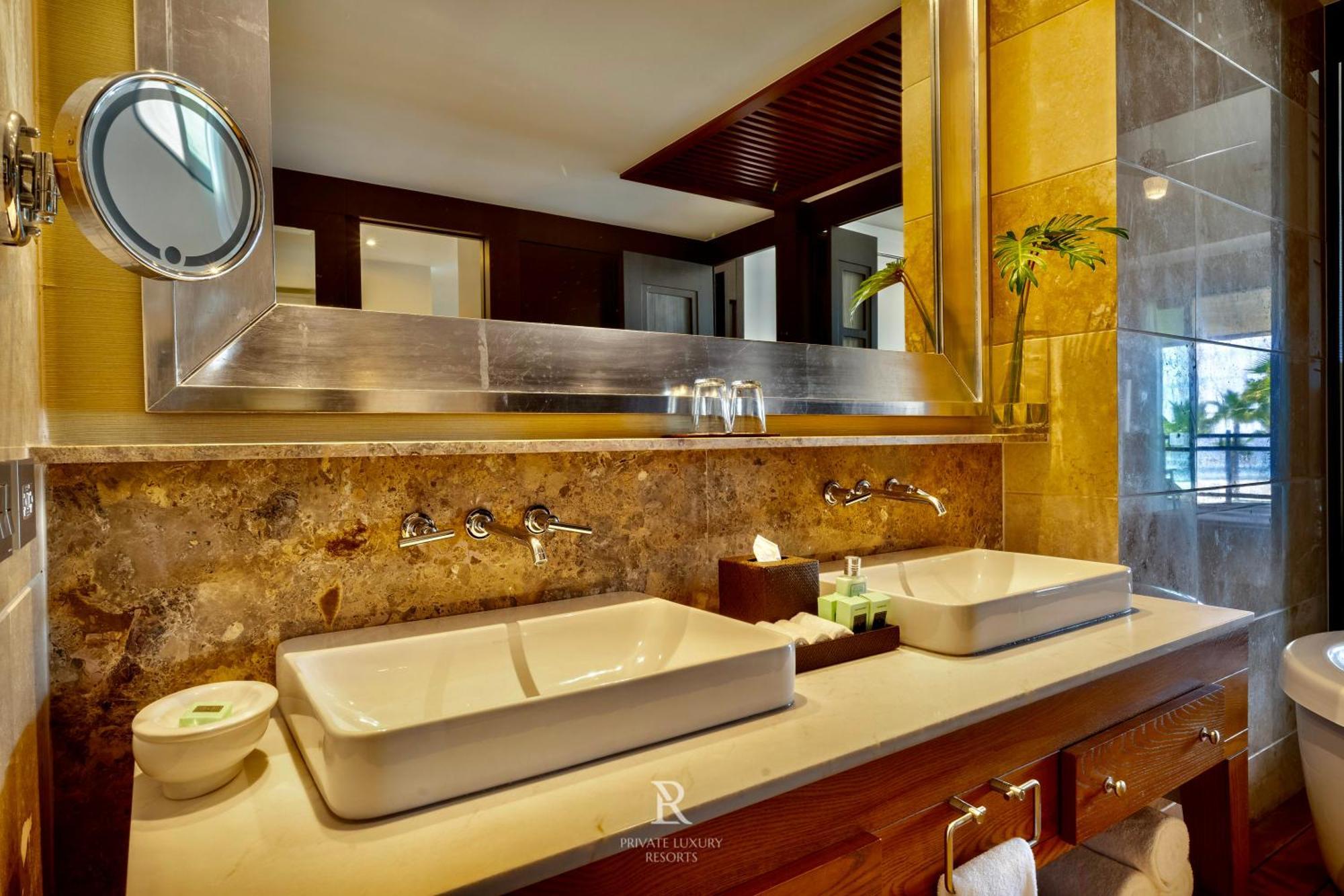 Grand Luxxe Two Bedroom - Riviera Maya * Puerto Morelos