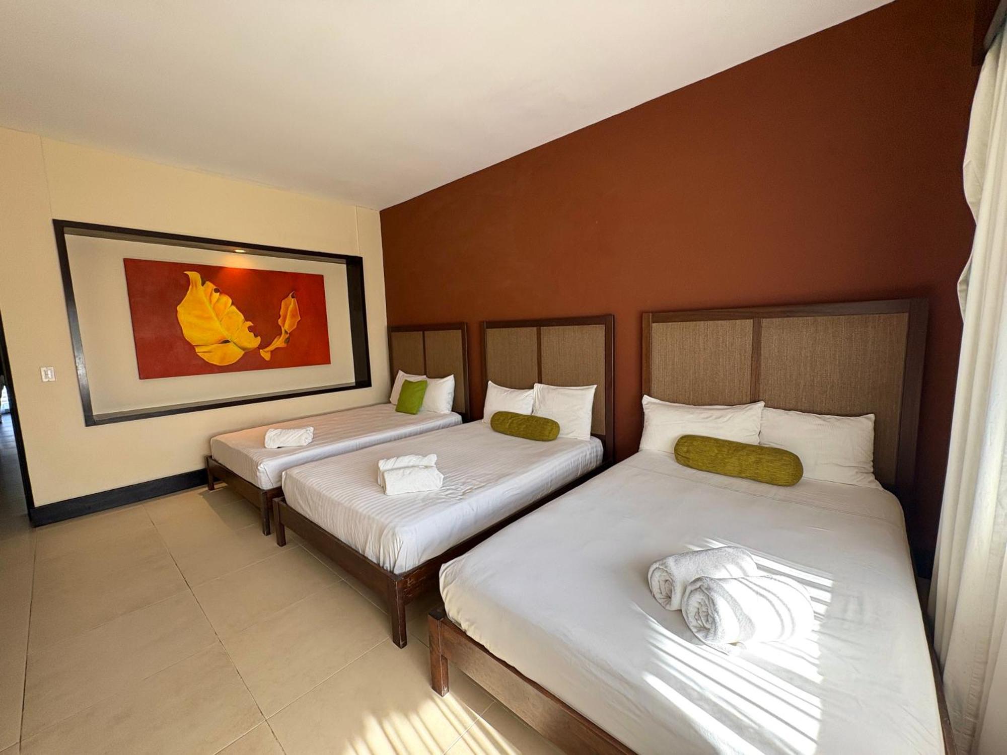 Awesome At Aldea Thai Beachfront Aparthotel