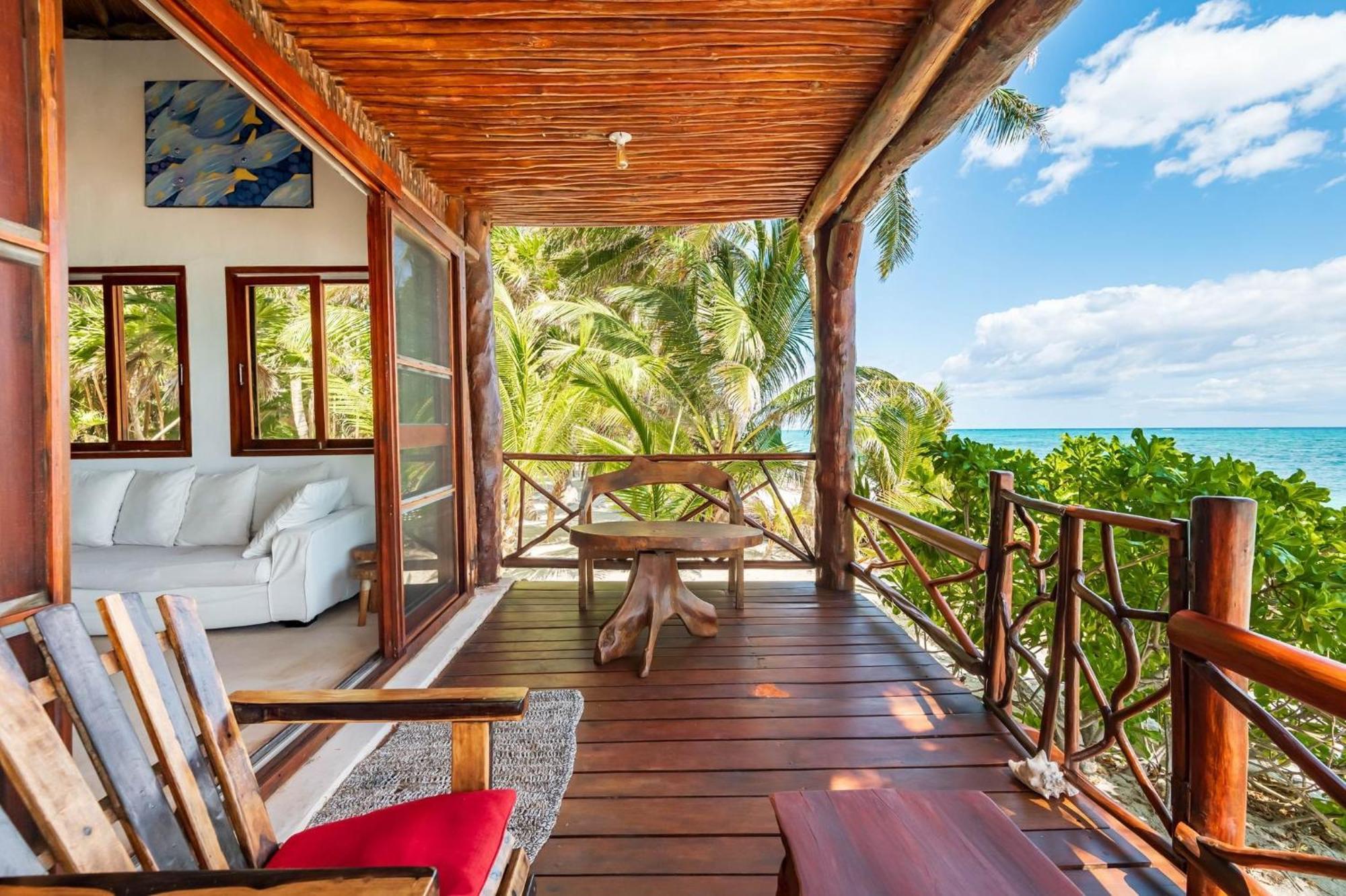 Amazing Eco Palapa At Private In Sian Kaan. Holiday home Tulum