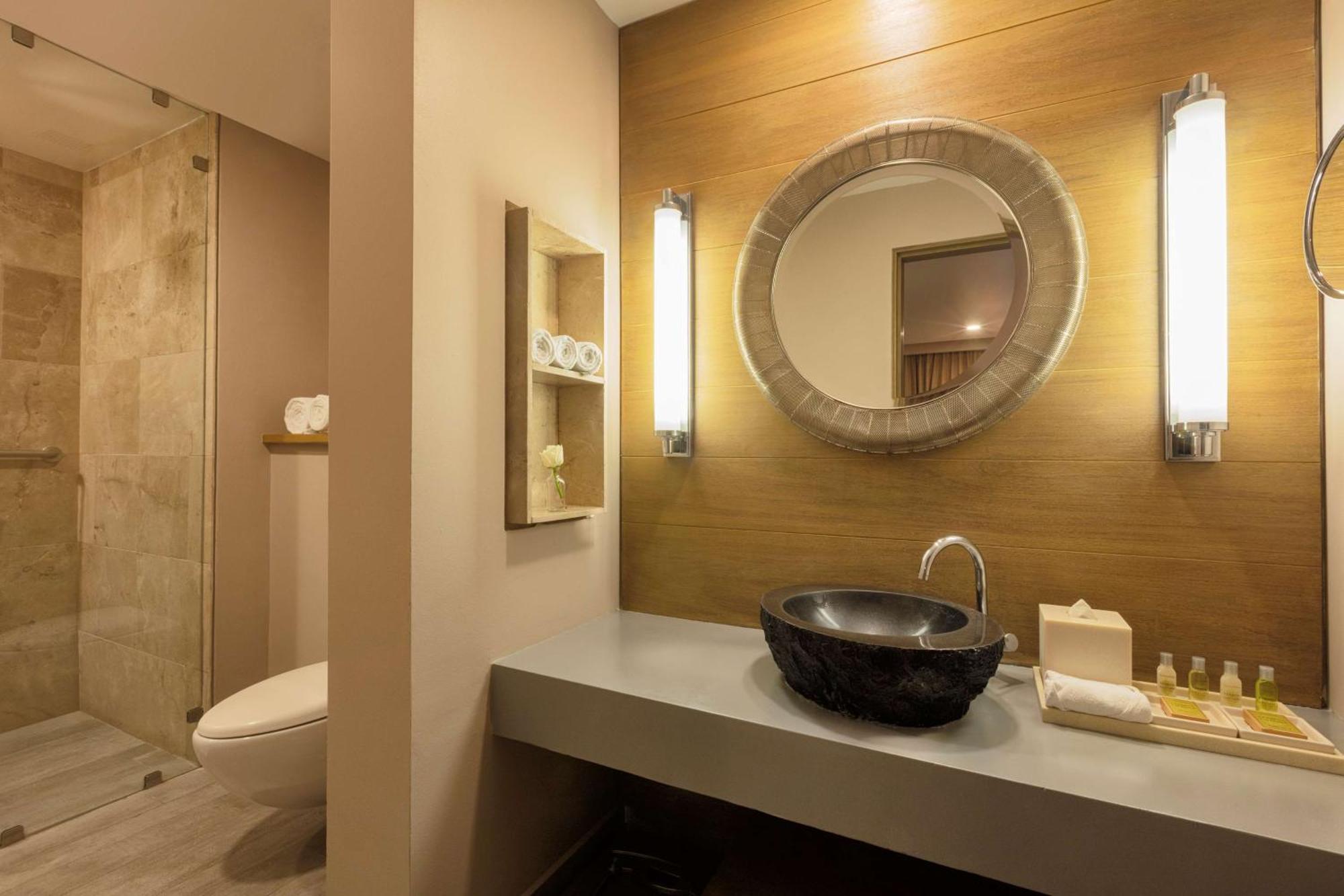 Hotel The Yucatan Playa Del Carmen, Adults Only, Tapestry Collection By Hilton