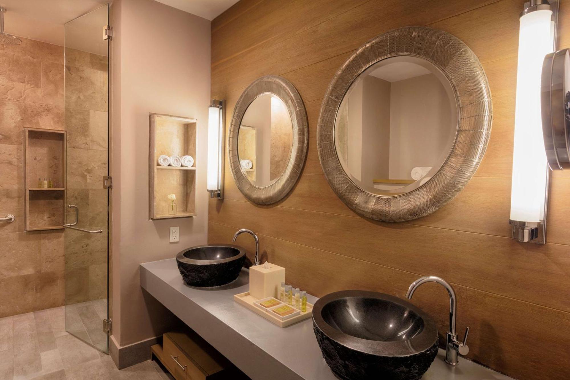 Hotel The Yucatan Playa Del Carmen, Adults Only, Tapestry Collection By Hilton Playa del Carmen