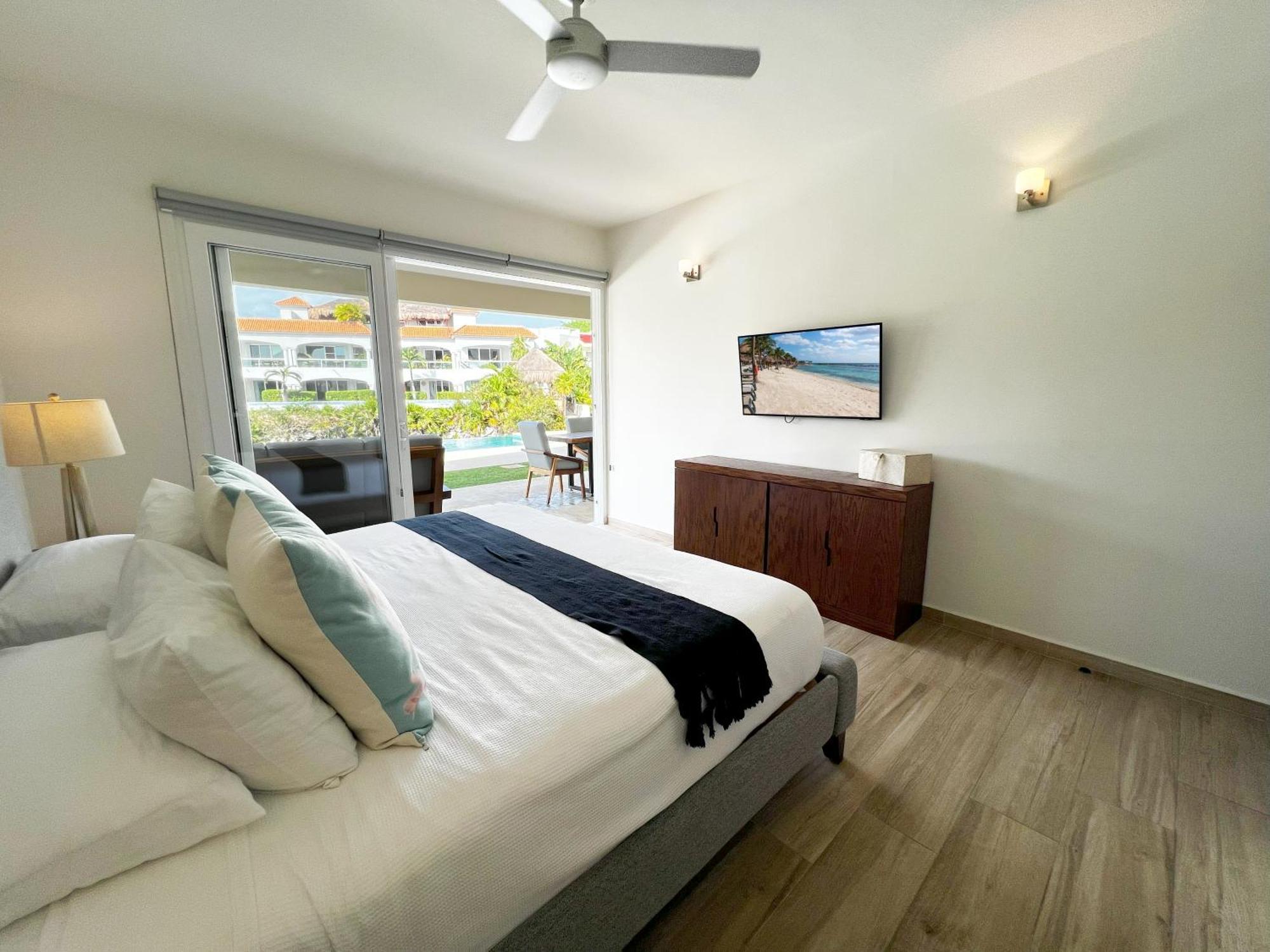 Exclusive, Lagoon Front, 2 Min Beach, Groundfloor, Grill & Paddelboard Puerto Aventuras