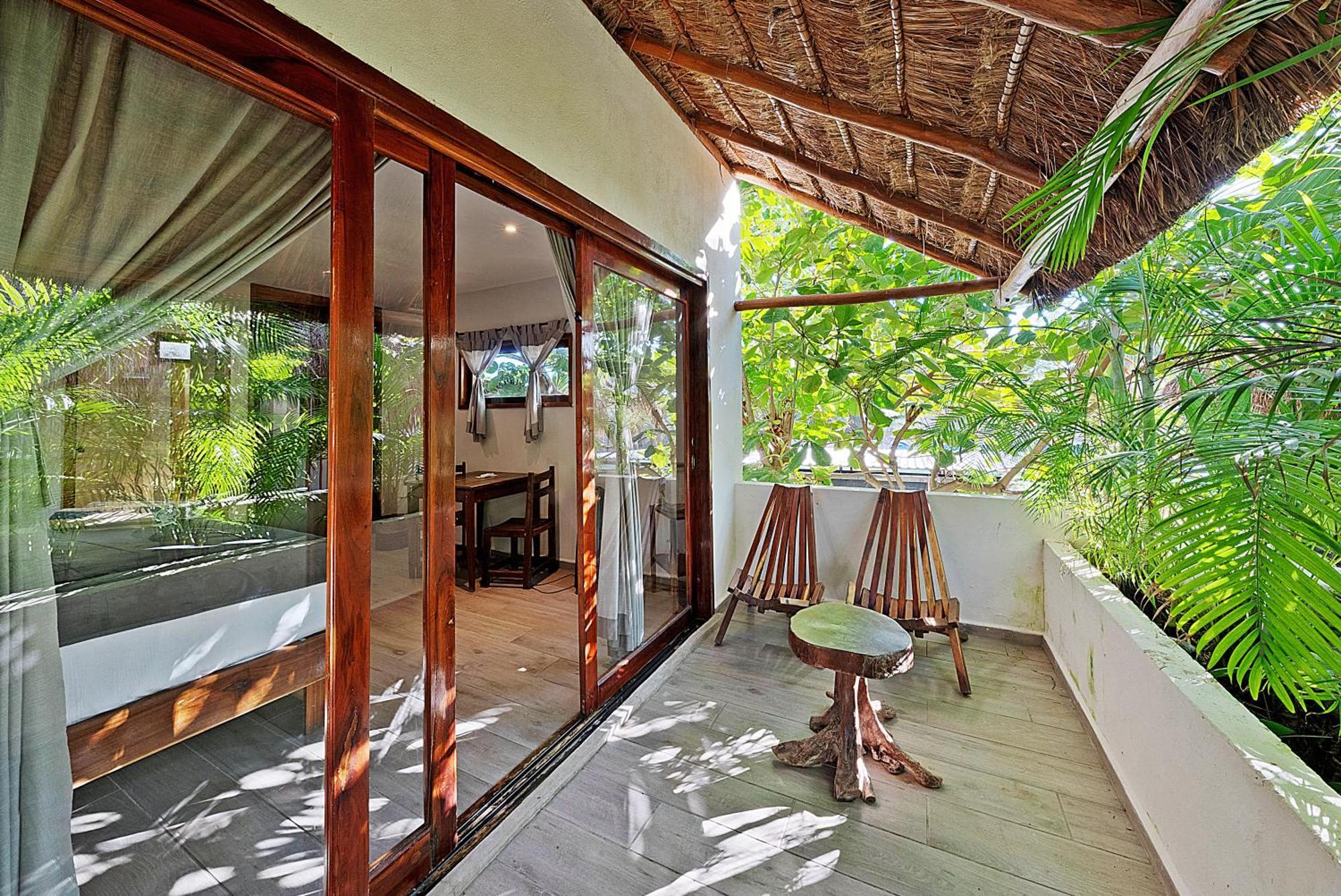 Playa Canek Beachfront Eco Hotel 4* Tulum
