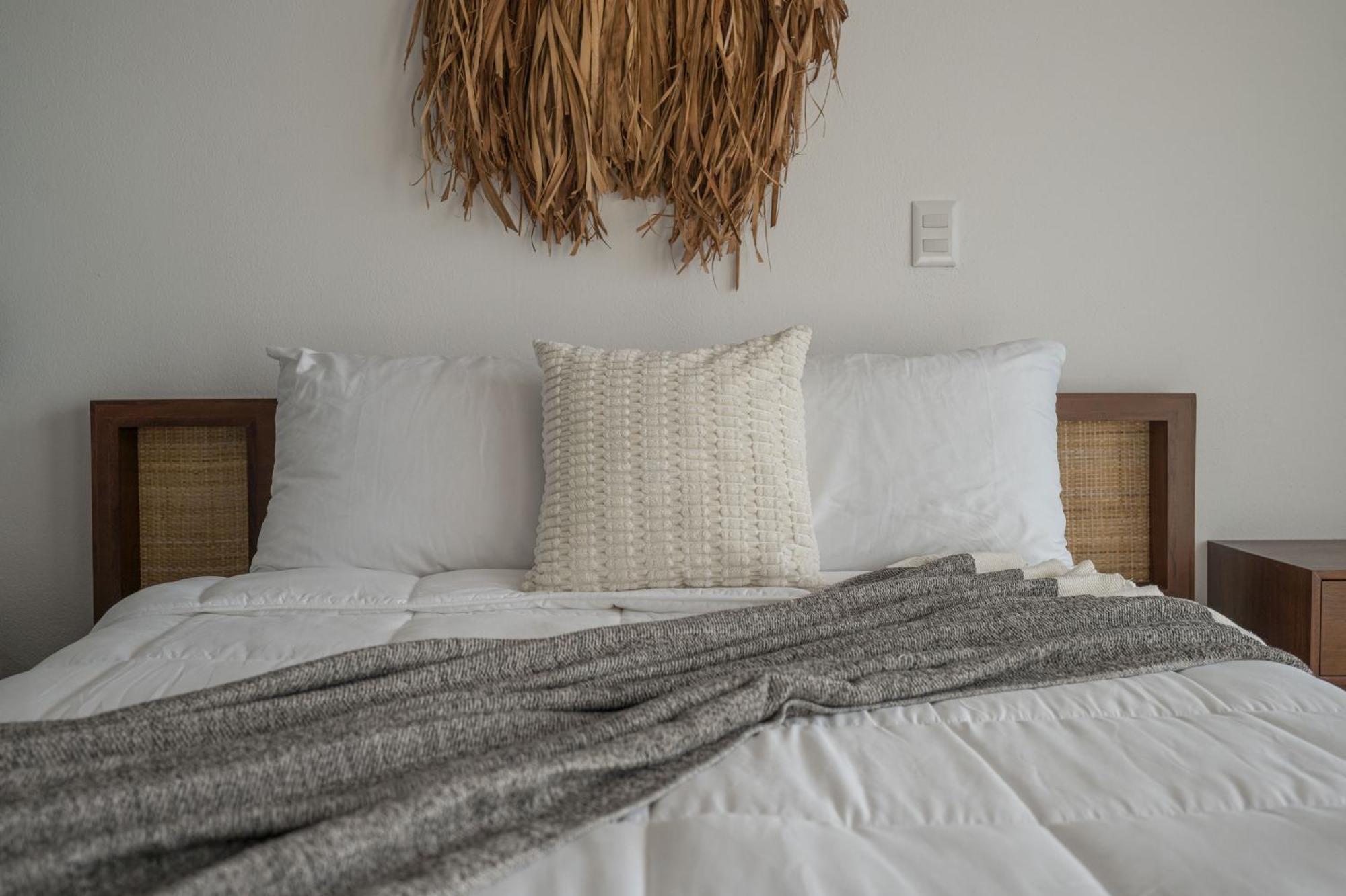 Beachfront Luxury With Pool With Private Cooker & Staff * Puerto Morelos