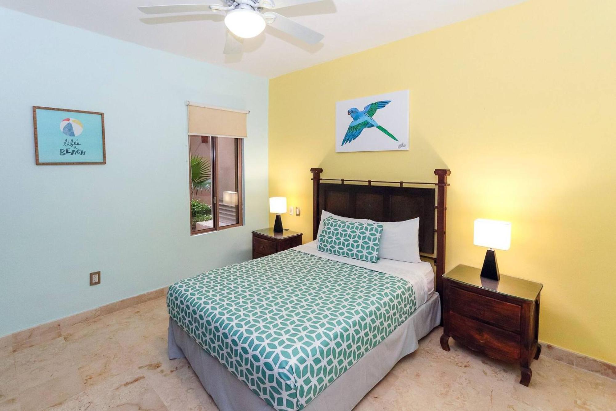 Apartamento Beachfront Condo, 2 Bedroom - Ocean View At Corto Maltes
