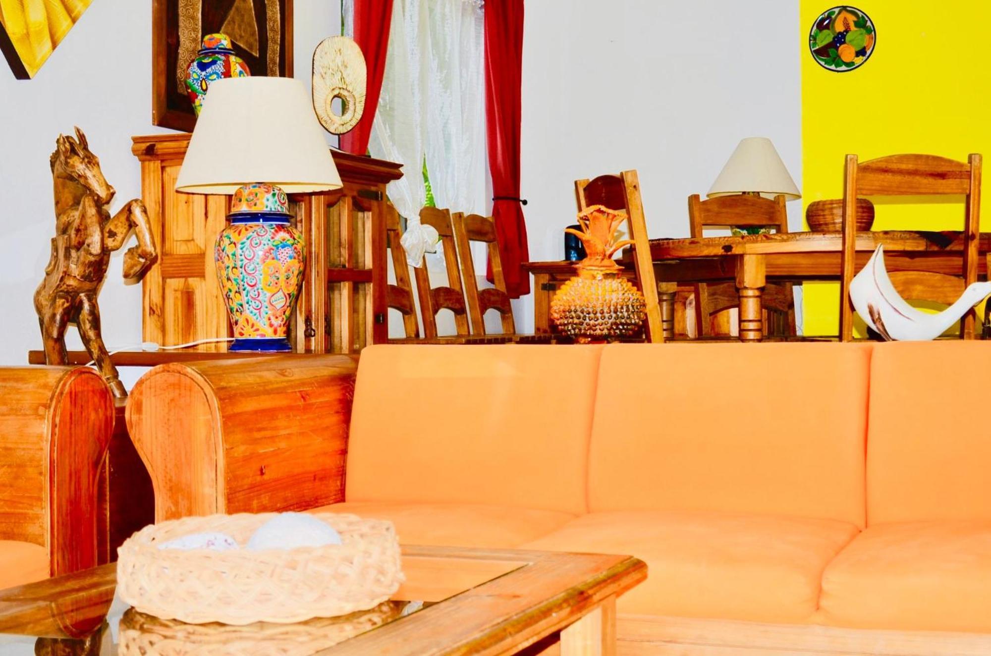 Guest house Executive Comfort With Swimming Pool Air Conditioning And Parking Playa del Carmen