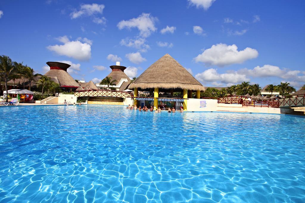 Holiday home Bahia Principe Vacation - Four-bedroom House