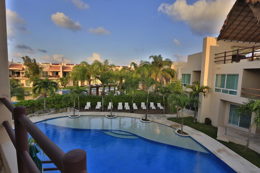 Aparthotel Coral Maya 3*