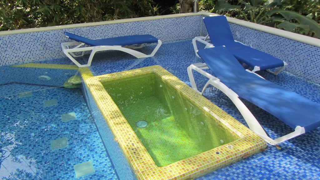 Mimosa Tree Aparthotel 3*