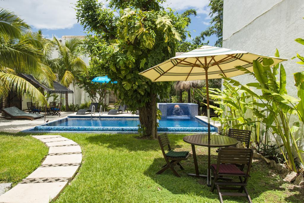 El Encanto 3*