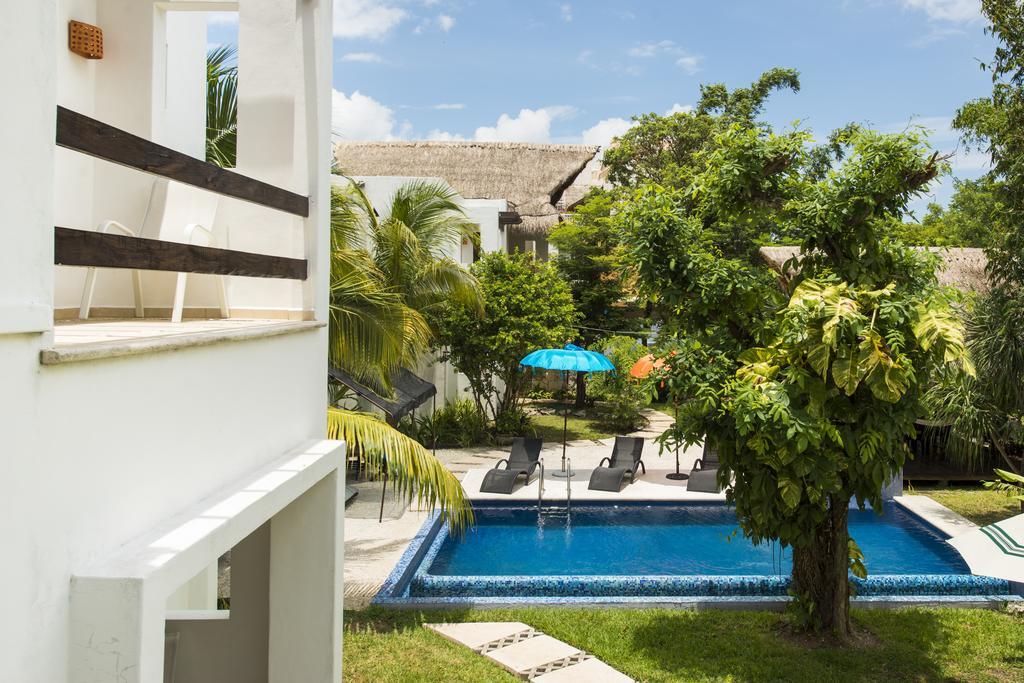 El Encanto Aparthotel