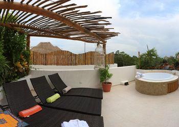Hotel Samati Village Ph Tulum