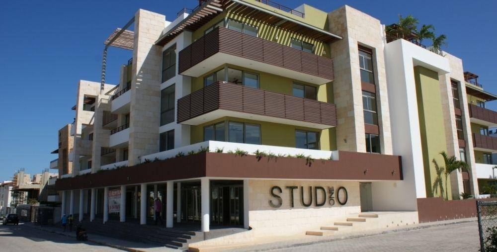 Studio One *